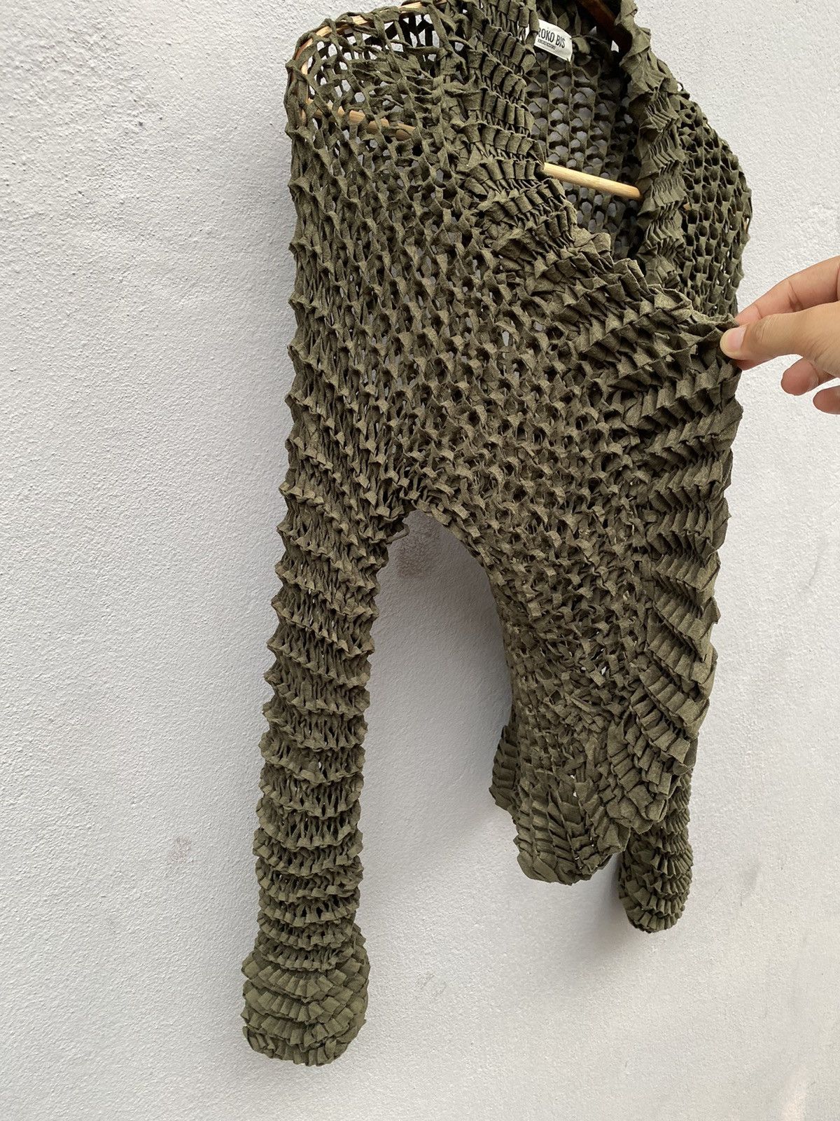 Hiroko Koshino Homme 💥Archived💥 HIROKO KOSHINO Pleated 3D Mesh Knit Spider Web Size S / US 4 / IT 40 - 10 Thumbnail