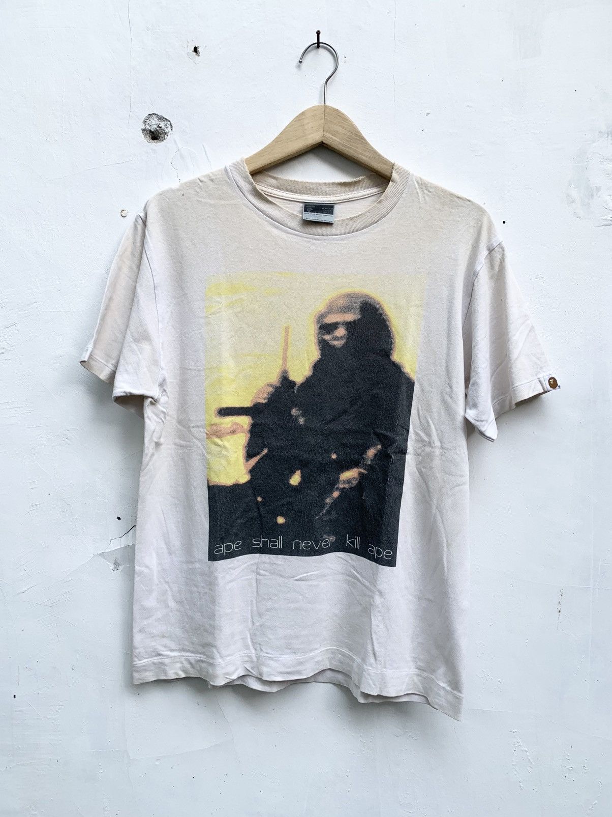 Bape Vintage bape x futura Size US M / EU 48-50 / 2 - 1 Thumbnail