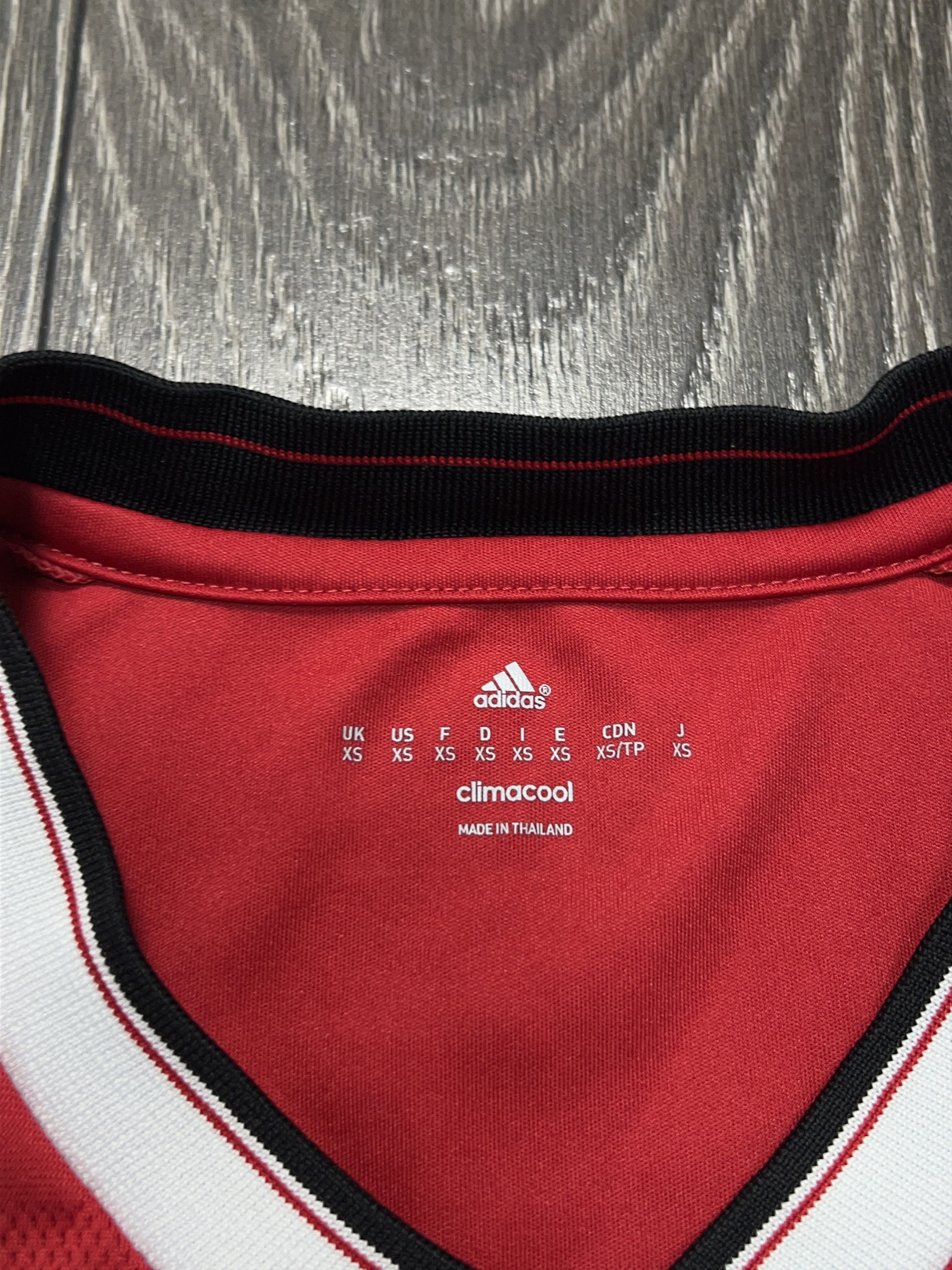 Adidas Manchester United 2015 2016 Football Shirt Soccer Jersey Size US XS / EU 42 / 0 - 3 Thumbnail