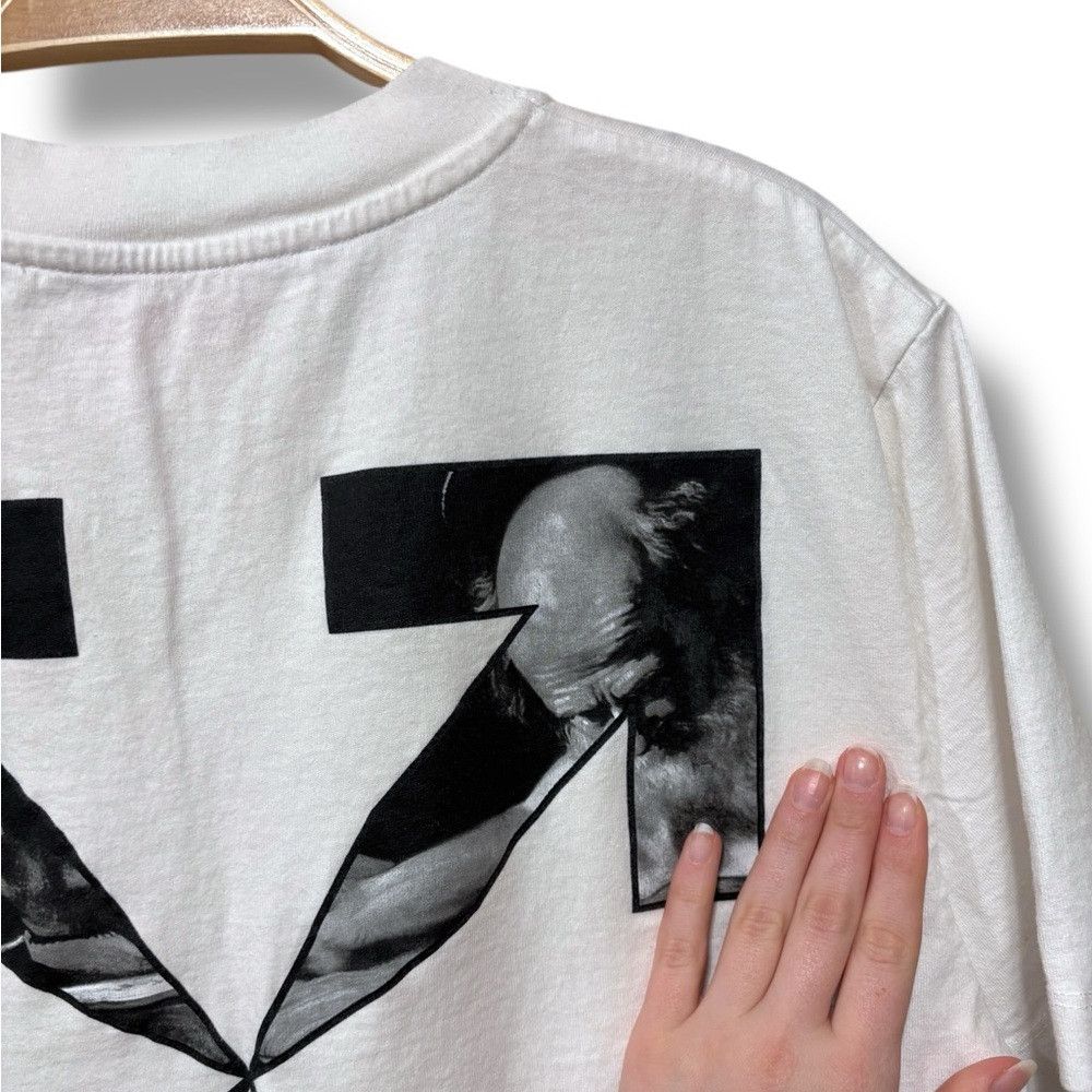 Off-White Off-White Men’s Caravaggio Arrow short-sleeve T-shirt Size Size US M / EU 48-50 / 2 - 6 Thumbnail