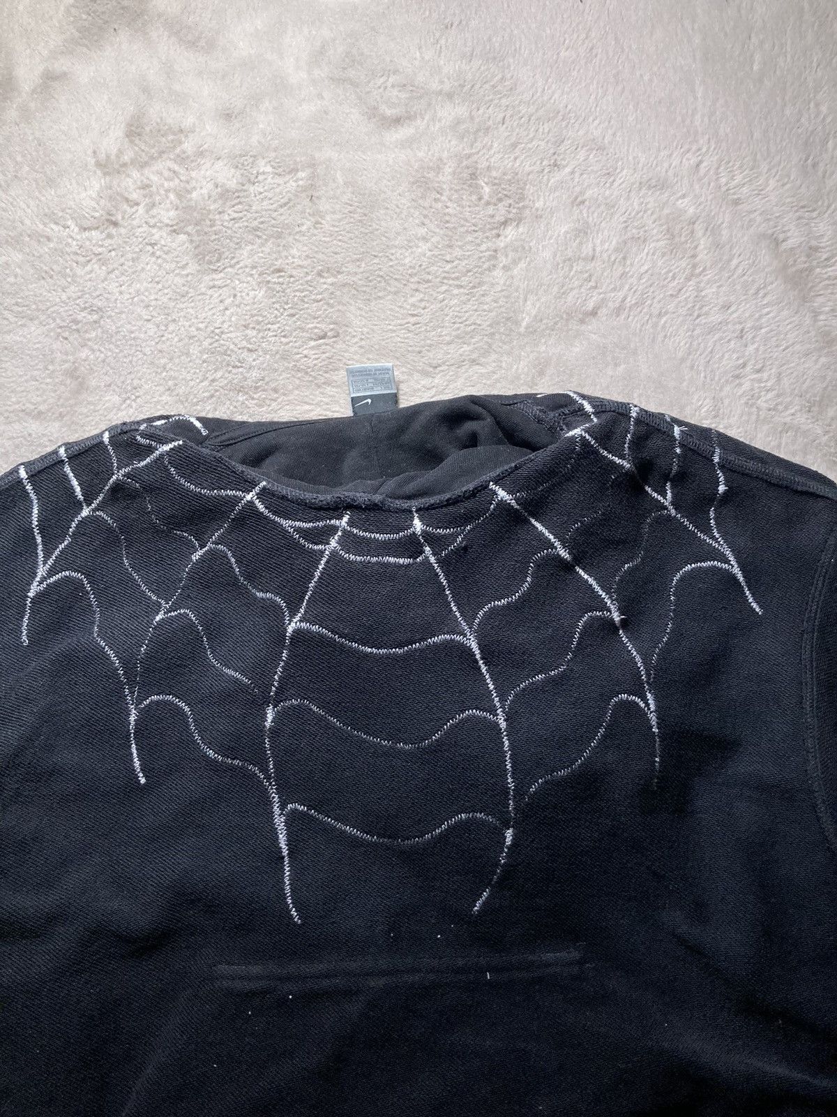 Nike × Vintage ⛩️Nike sweatshirt custom vintage y2k center logo spider web Size US L / EU 52-54 / 3 - 7 Thumbnail
