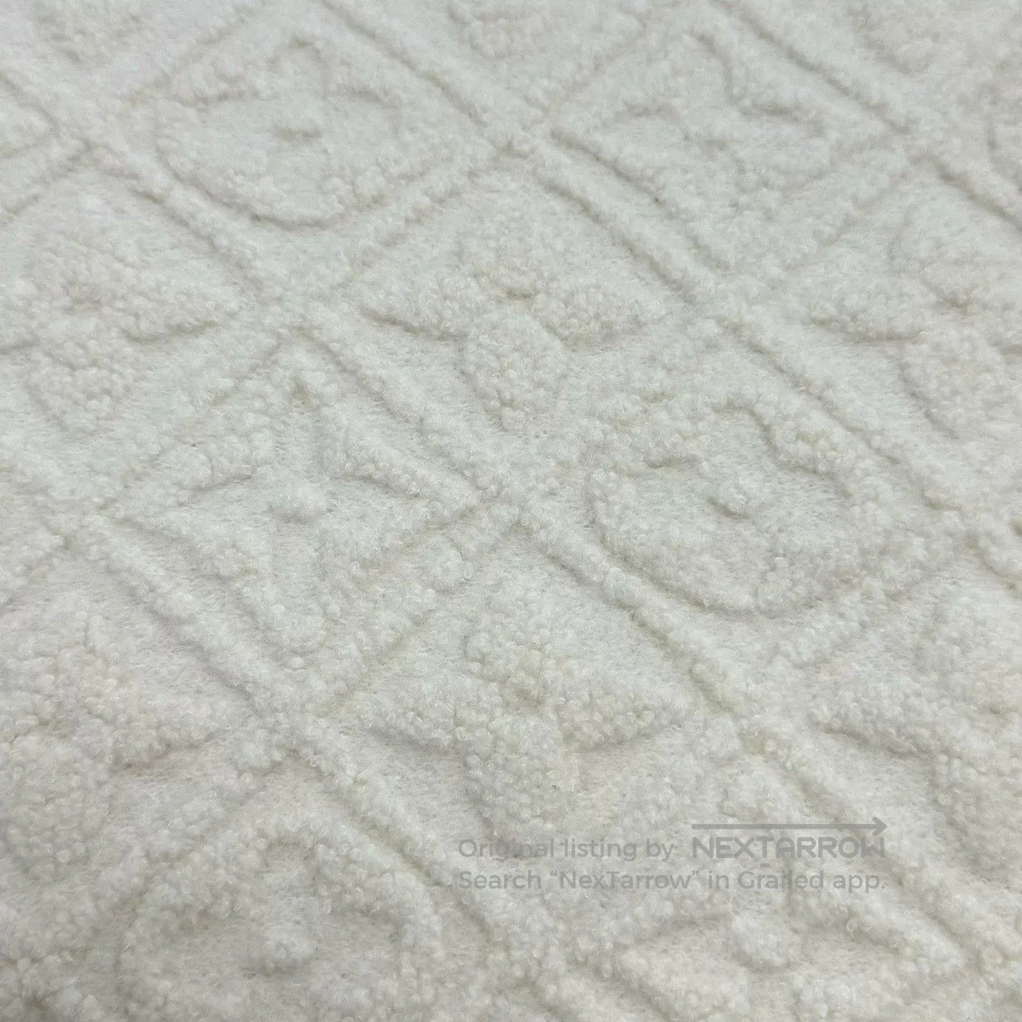 Louis Vuitton Louis Vuitton White Logo Wool Sweater. Size US S / EU 44-46 / 1 - 7 Thumbnail