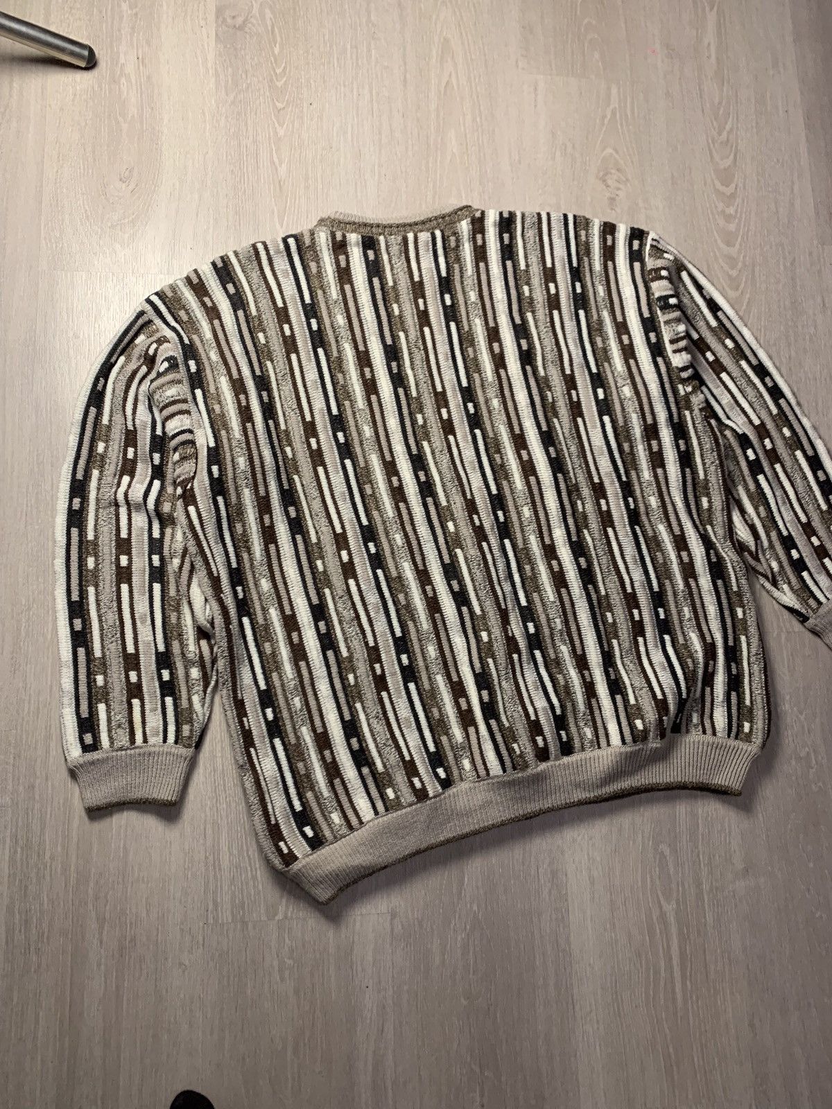 Coogi × Japanese Brand × Vintage Vintage Coogi style knitwear sweater Size US XL / EU 56 / 4 - 8 Thumbnail