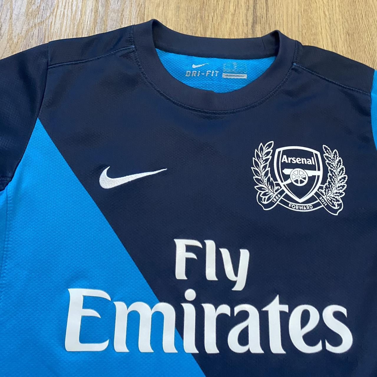 Nike 2011-12 Arsenal Nike Away Football Shirt Premier League Size US XXS / EU 40 - 3 Thumbnail