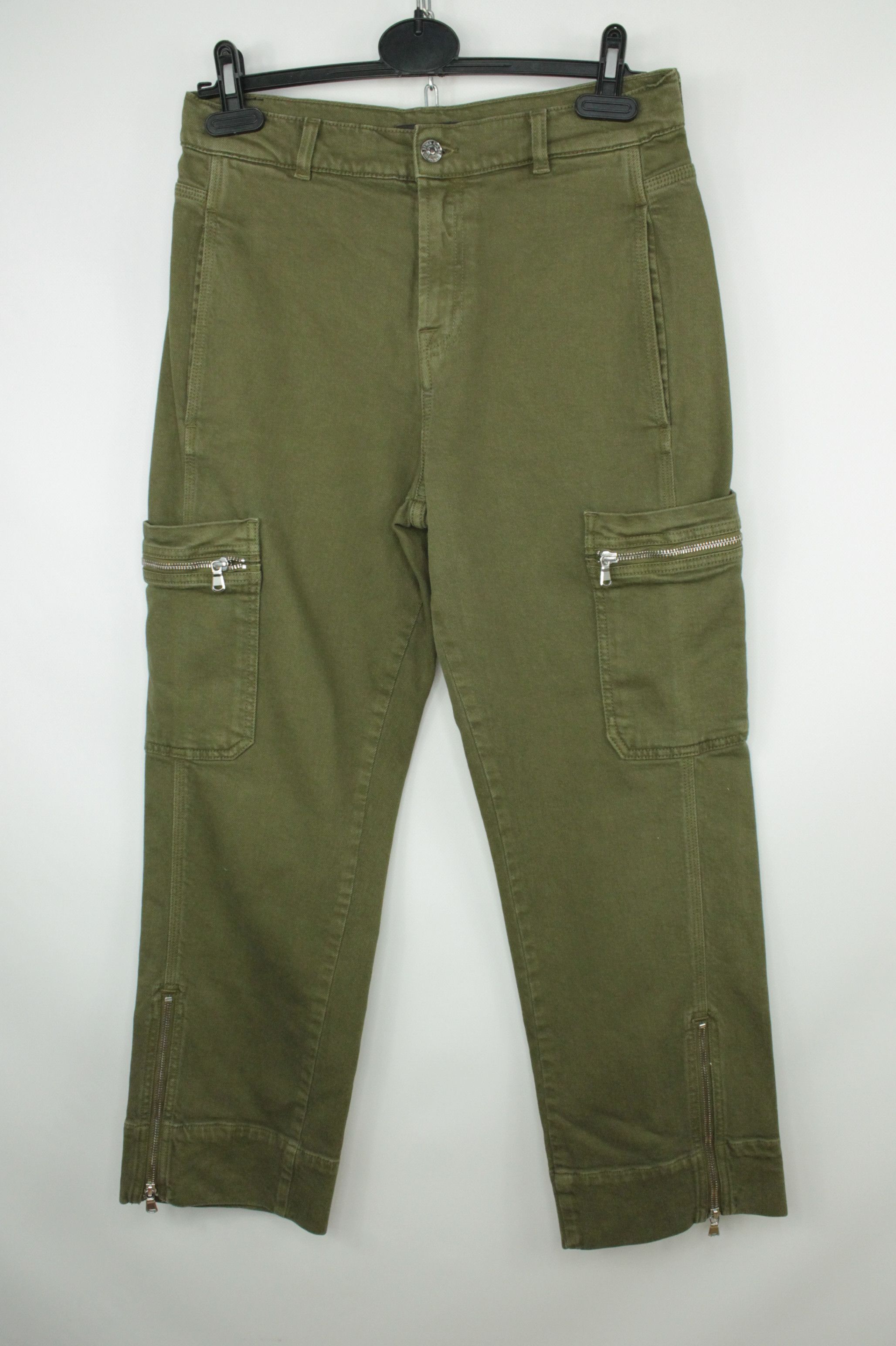7 For All Mankind 7 For All Mankind Military Green Denim Cargo Pants Women's Size 28" / US 6 / IT 42 - 1 Thumbnail