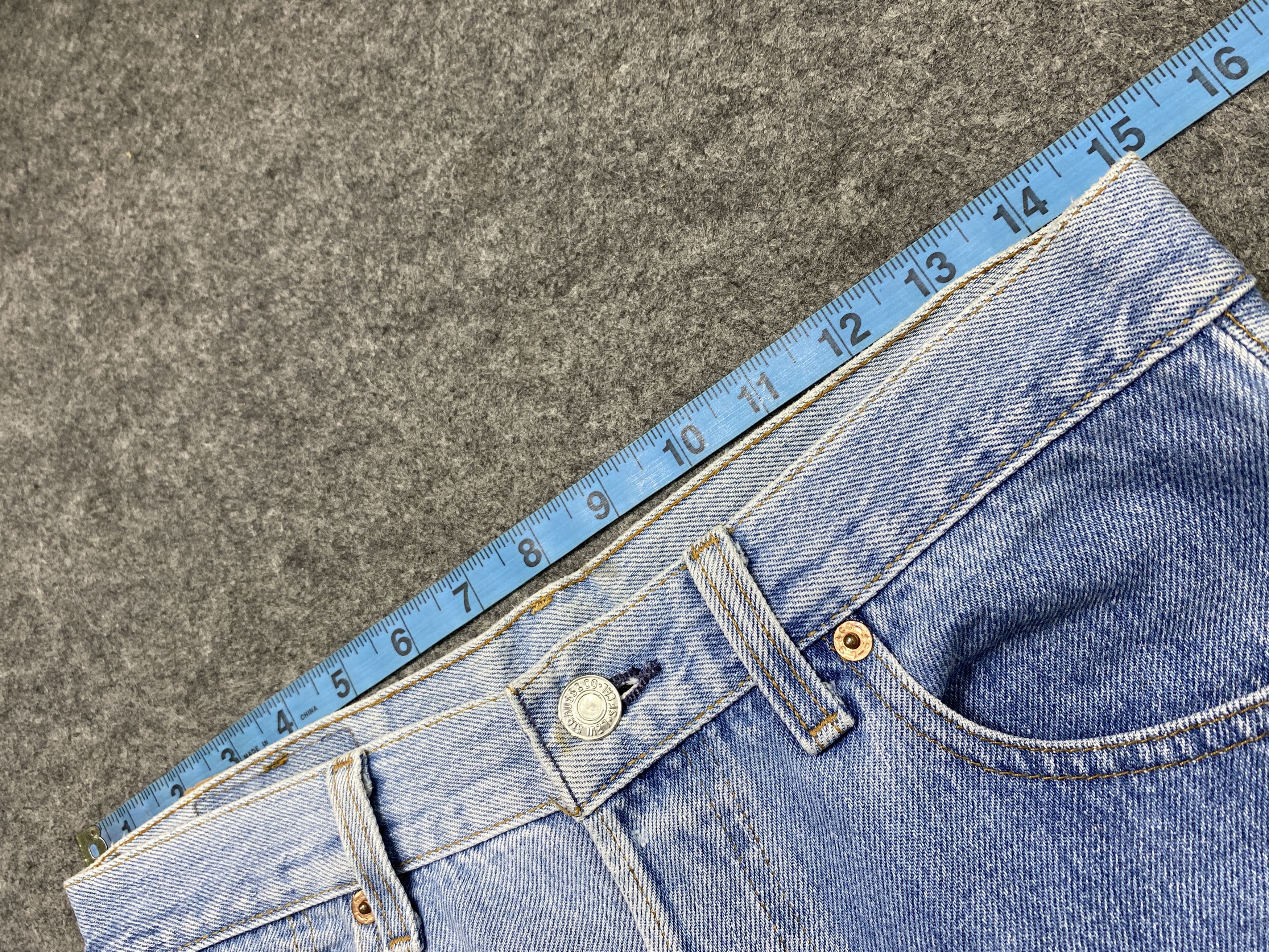 Japanese Brand Blue Wash Vintage Levi's 501 Jeans 30x31 Denim -JN2412 Size US 30 / EU 46 - 5 Thumbnail