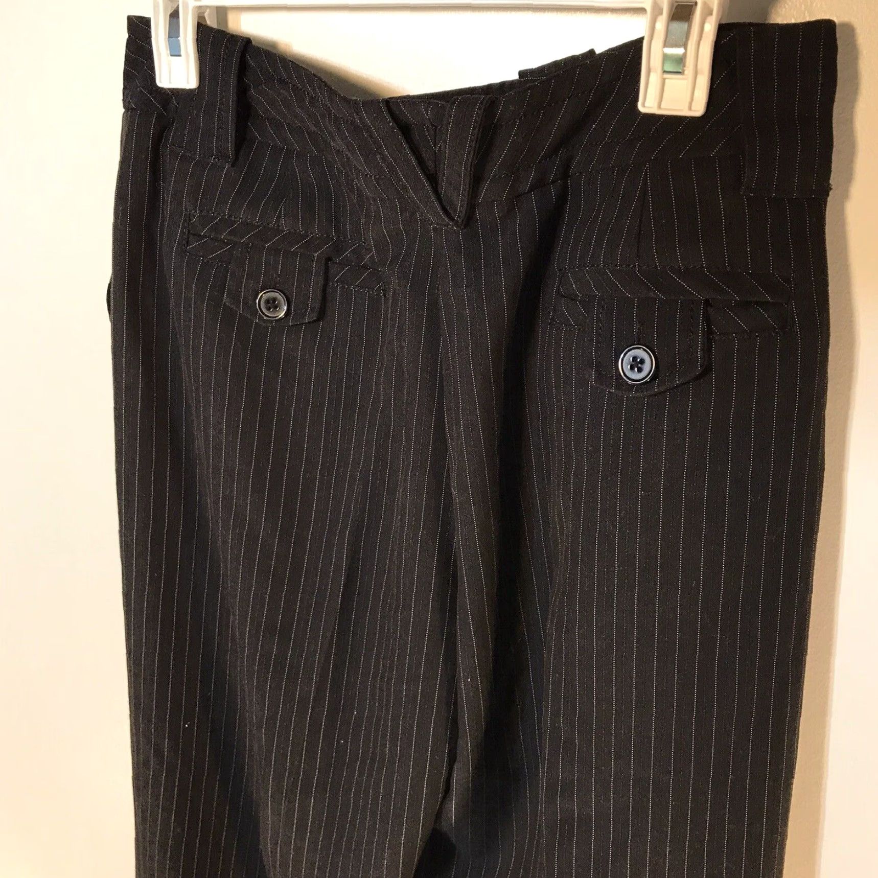 Vintage Larry Levine Dress Pants Womens Size 8 Wide-Leg Cuffed Pinstripe Black White Rayon Blend N/A Mens Womens Size 30" / US 8 / IT 44 - 5 Thumbnail