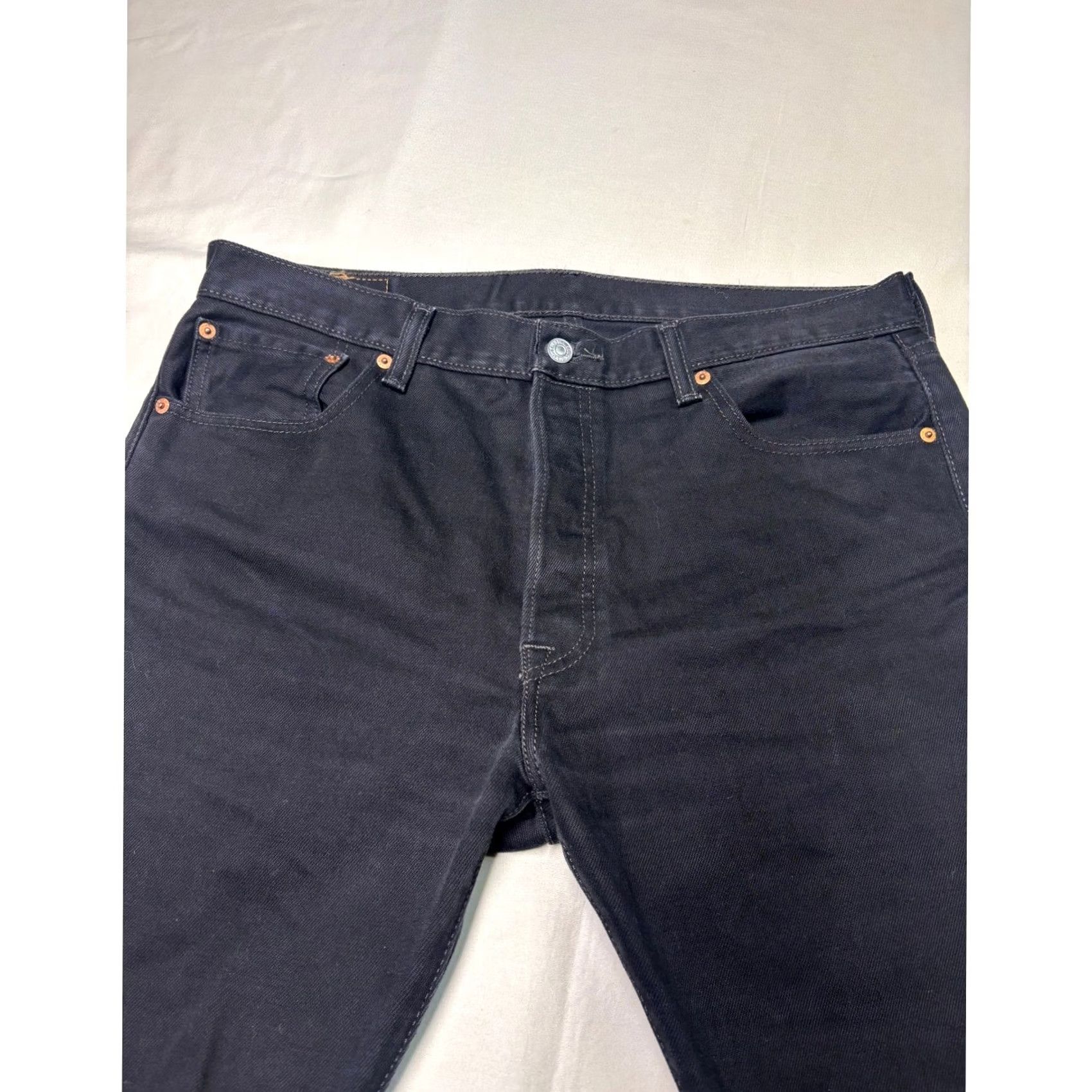 Levi's Levi's 501 Original Fit Black Denim Jeans Men's W36 L30 Button Fly Straight Regular 5-Pocket Logo Vintage? No, Standard Size US 36 / EU 52 - 2 Thumbnail