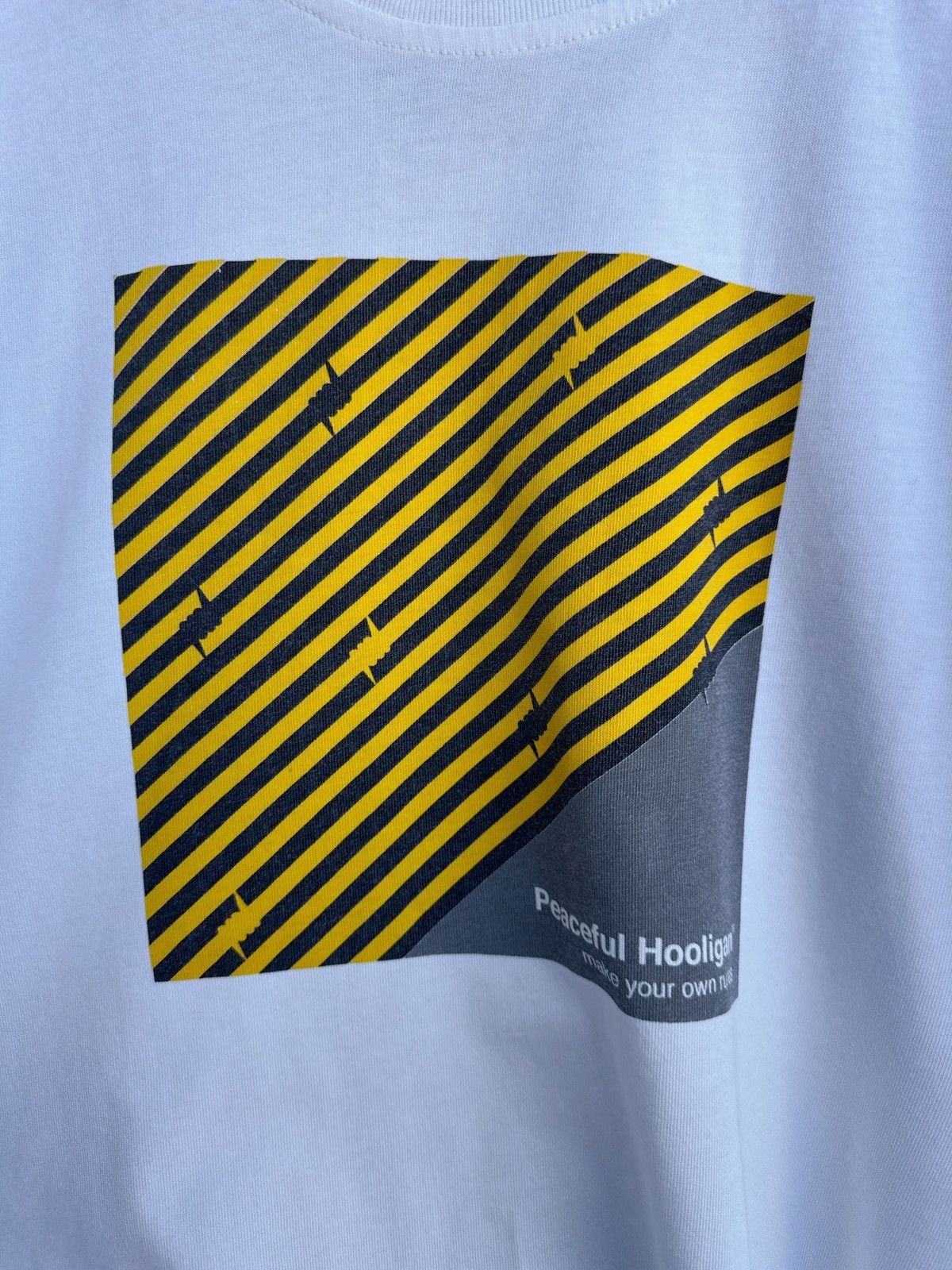 Other PEACEFUL HOOLIGAN CASUAL FOOTBALL T-SHIRT JERSEY SHIRT TEE Size US XXL / EU 58 / 5 - 4 Thumbnail