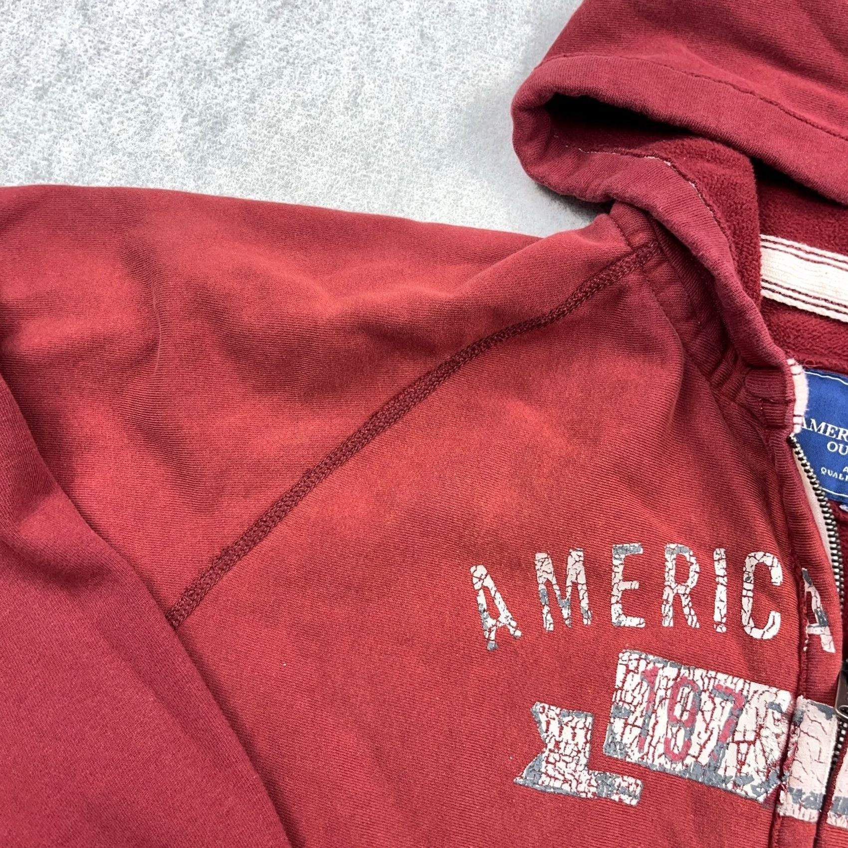 American Eagle Outfitters Vintage American Eagle Hoodie Men's XL Red 1/4 Zip Pullover Fleece Logo Graphic Print Grunge 2000s Modern Warmth Comfort Regular Fit Size US XL / EU 56 / 4 - 3 Thumbnail