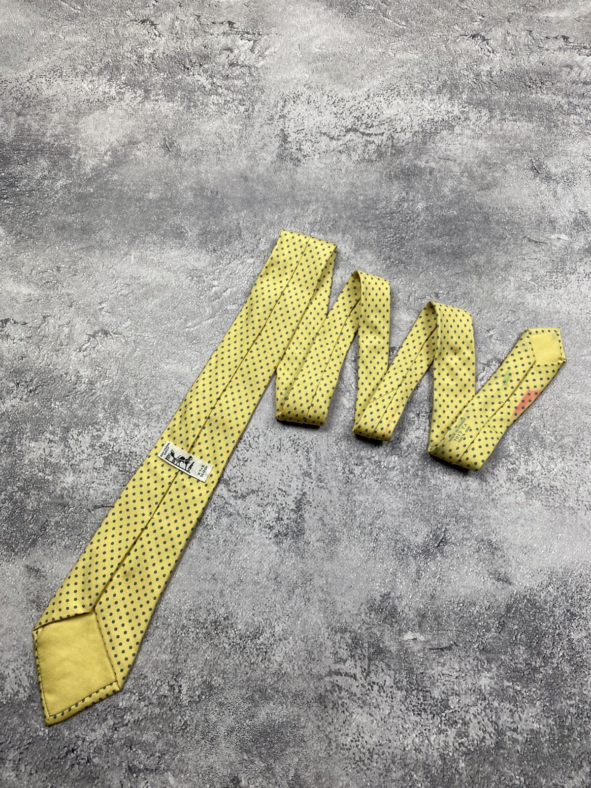 Hermes Hermes Tie Paris 100% Silk Made In France Polka Dot Necktie Size ONE SIZE - 4 Thumbnail