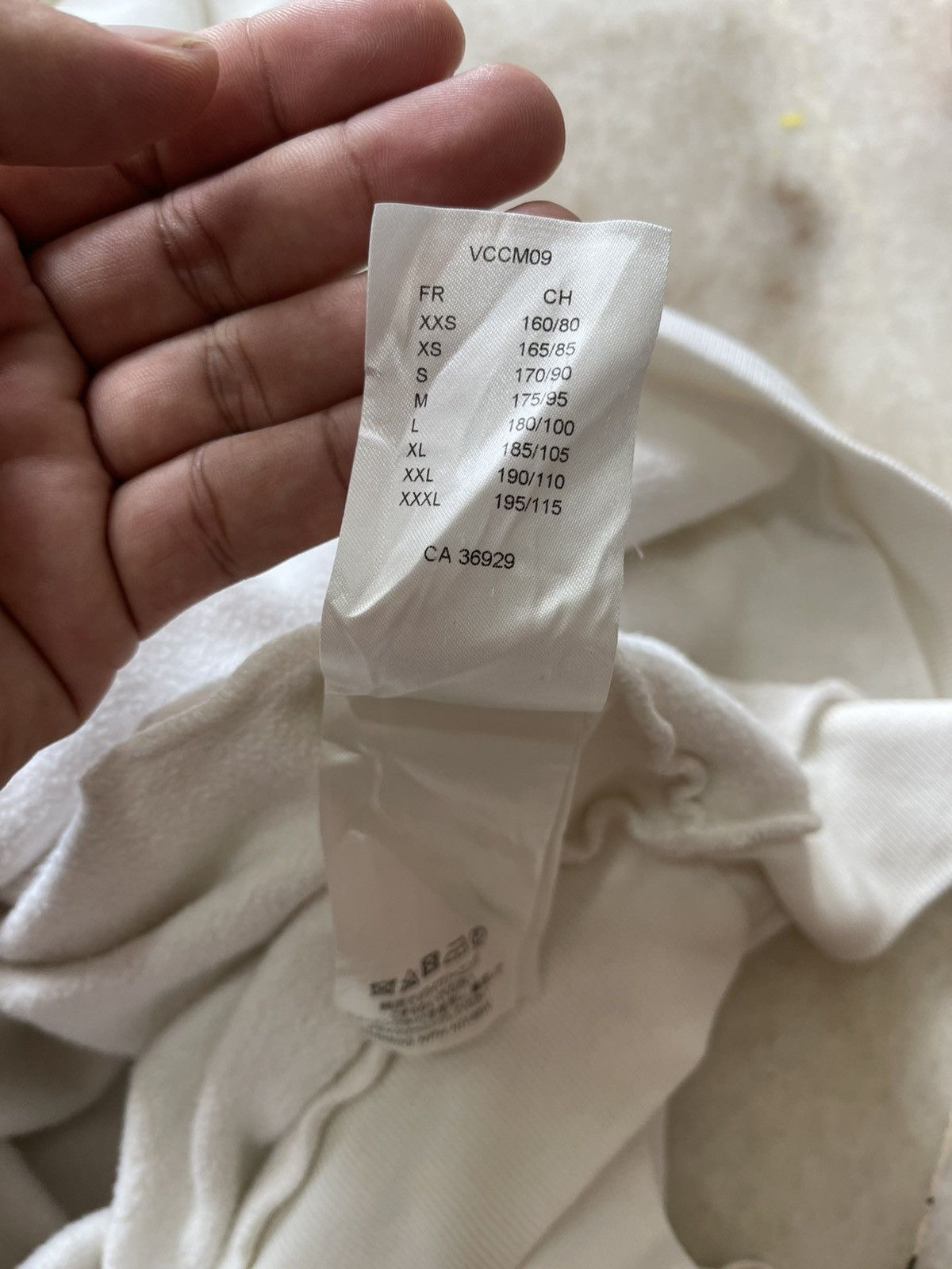 Louis Vuitton Louis Vuitton Steples Edition Inside Out Hoodie Size US M / EU 48-50 / 2 - 22 Thumbnail