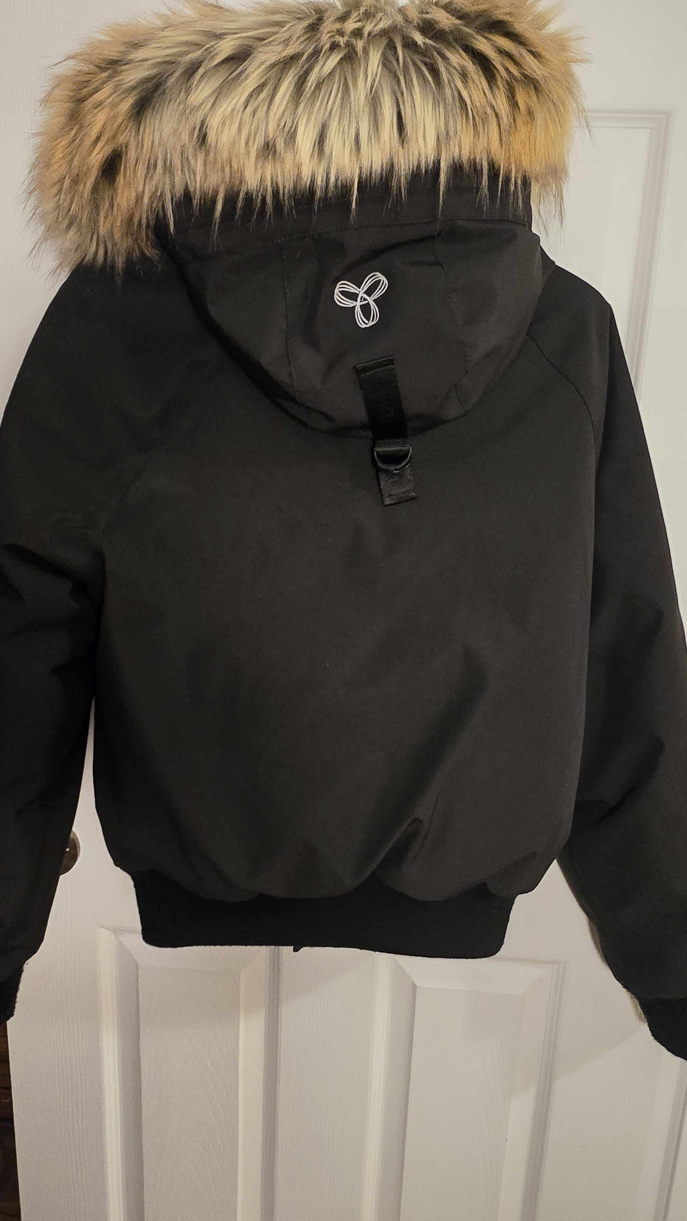 Aritzia Aritzia Resort Parka Size S / US 4 / IT 40 - 2 Thumbnail