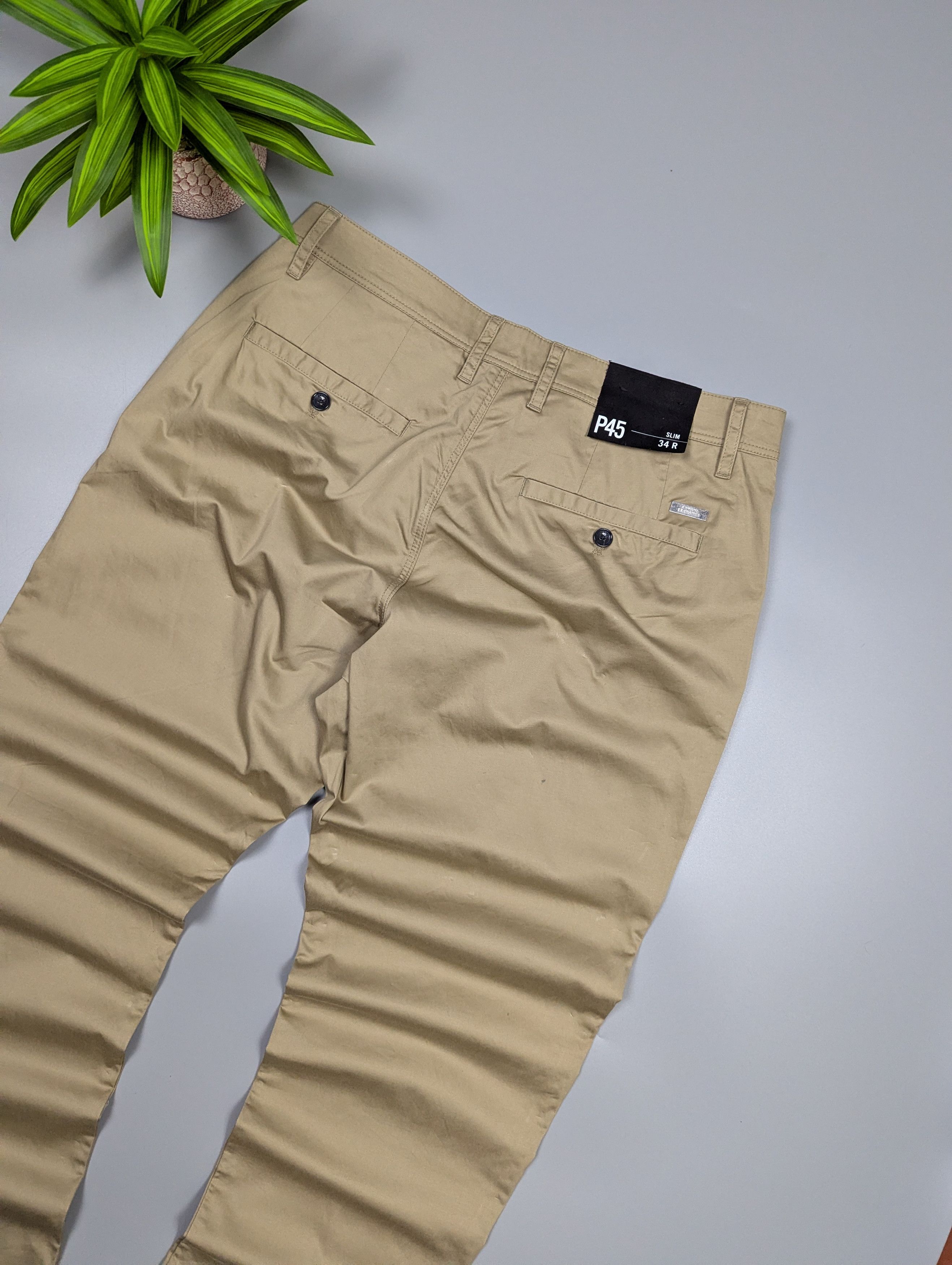 Armani Exchange New Armani Exchange Men's Slim Fit Chinos Beige Pants Size US 34 / EU 50 - 18 Thumbnail