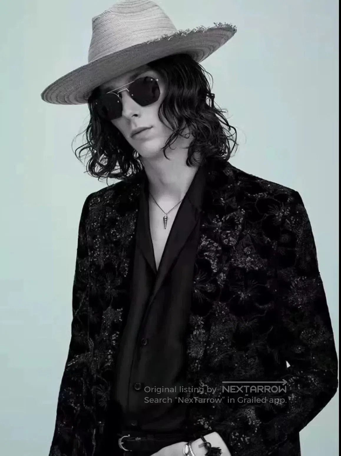 Saint Laurent Paris Saint Laurent Velvet Floral Embroidered Blazer. Size US S / EU 44-46 / 1 - 7 Thumbnail