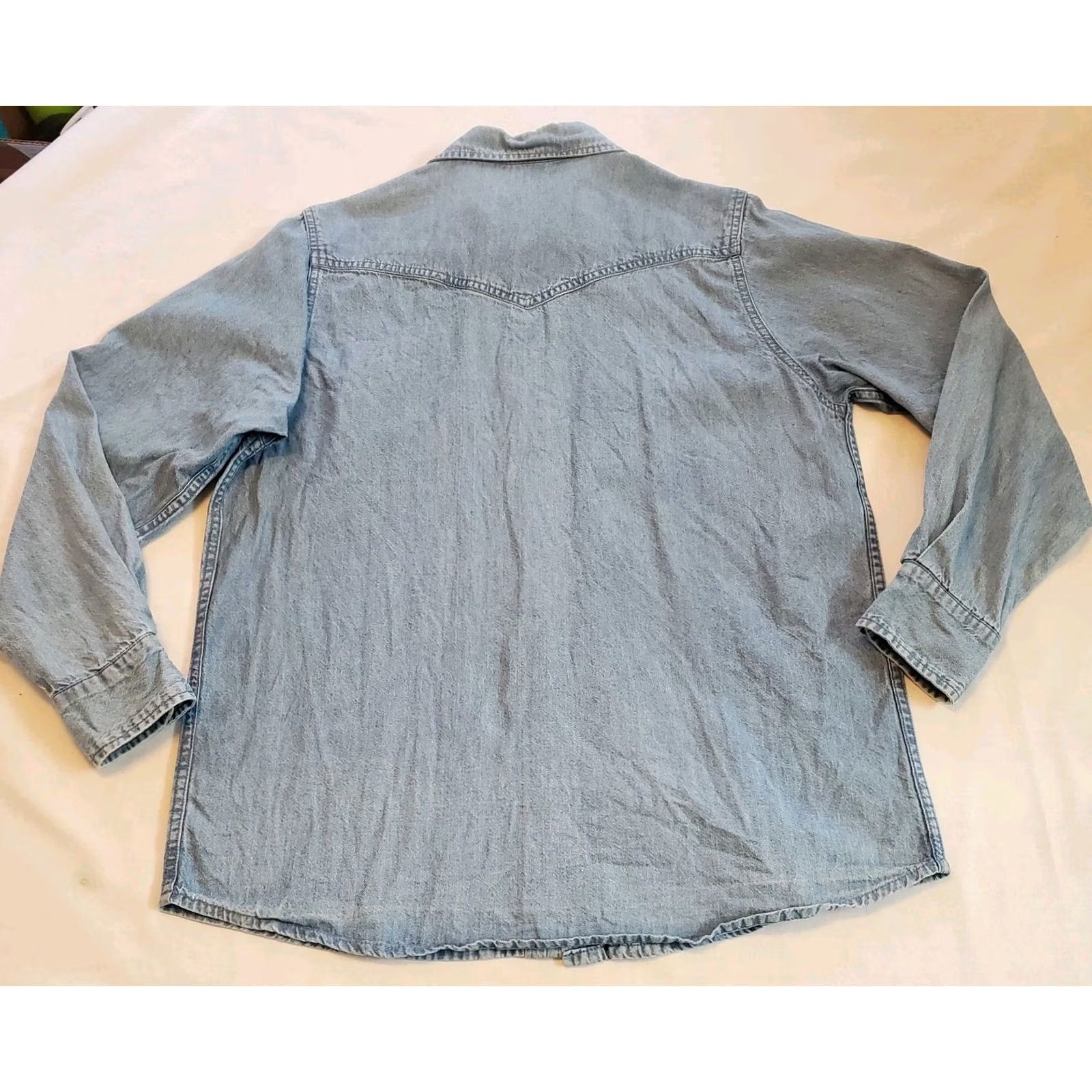 Denime VINTAGE Patrice Designs Denim Shirt Long Sleeve Button-Up Embroidered Hot Air Balloons Blue L Womens 90s Retro Bohemian Casual Easy Care Size L / US 10 / IT 46 - 2 Thumbnail