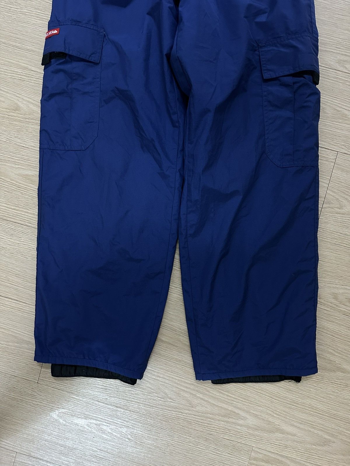 Beauty Beast × Quiksilver × Vintage Vintage Quiksilver Gorpcore Baggy Parachute Snow Wear Pants Size US 30 / EU 46 - 4 Thumbnail