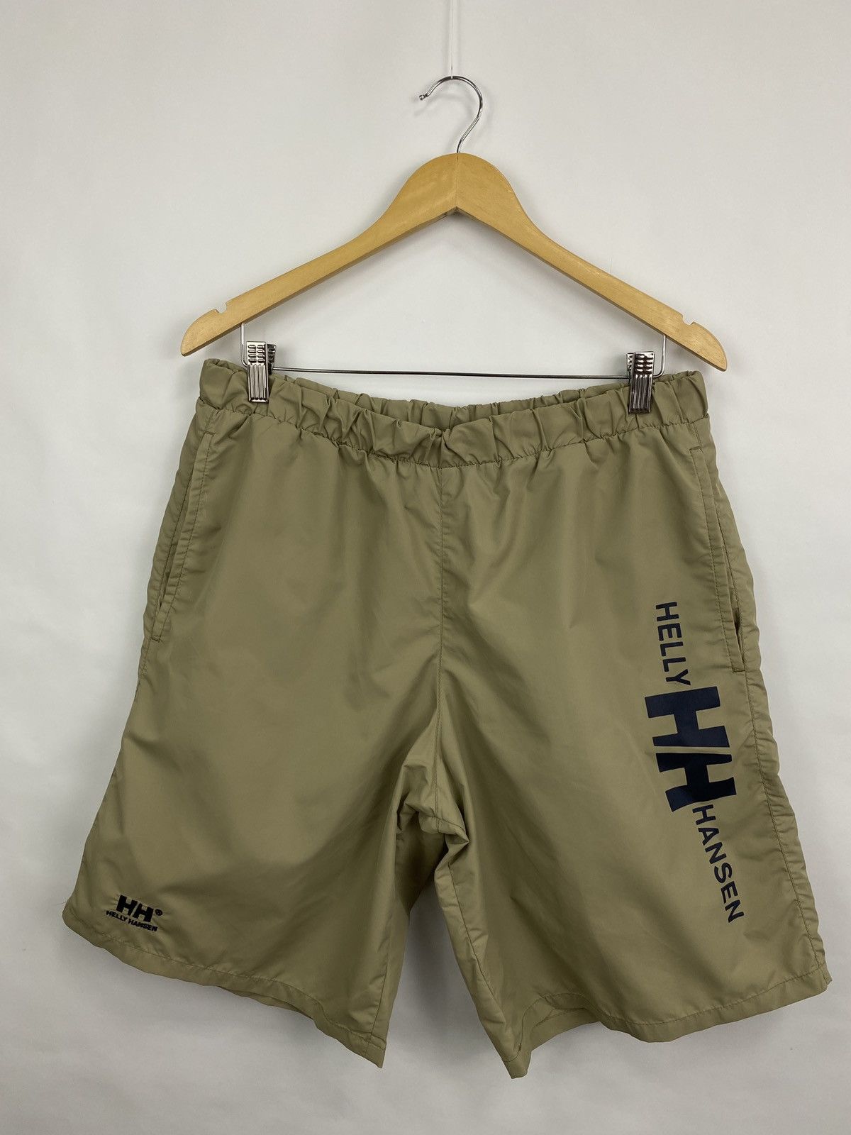 Helly Hansen Helly Hansen Big Logo Streetwear Shorts Size US 33 - 2 Thumbnail