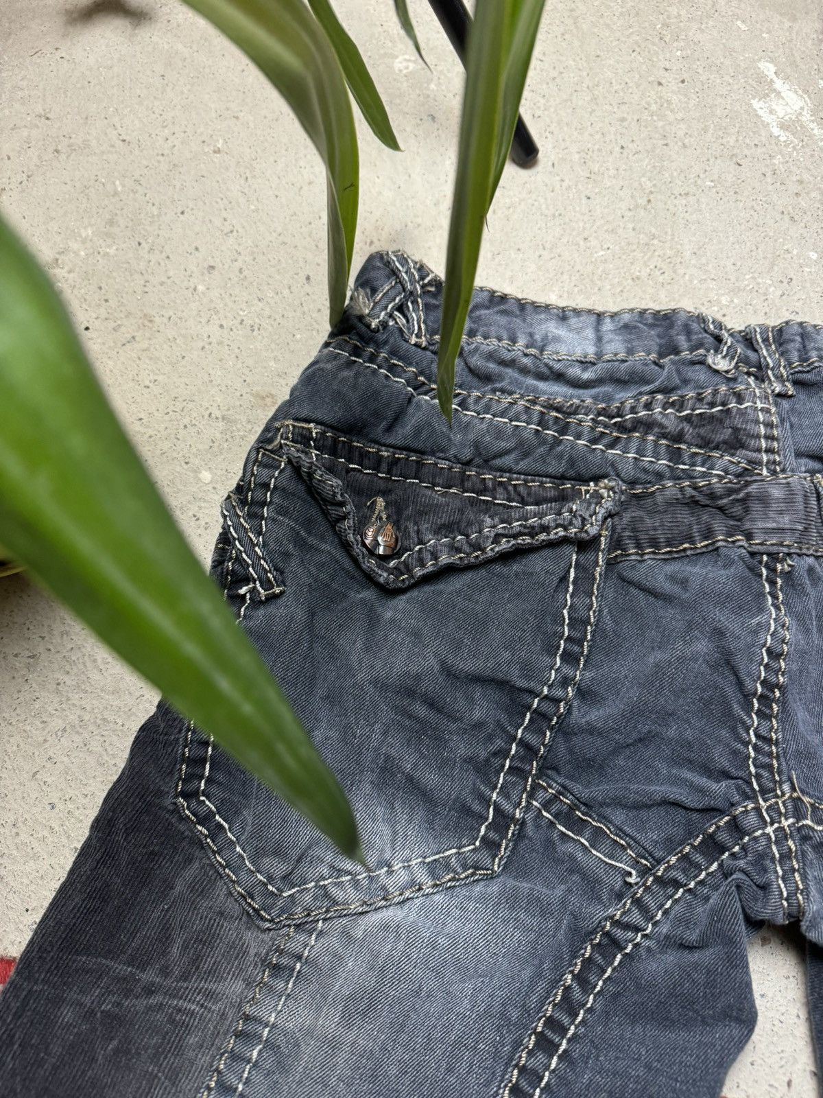 Japanese Brand × Vintage Vintage Japanese KosmoLupo Japanese Archival Patchwork jeans Size US 32 / EU 48 - 11 Thumbnail
