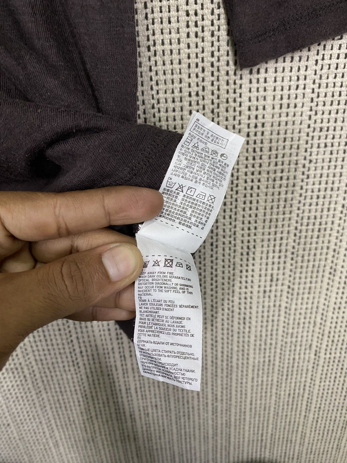 Undercover × Uniqlo (UU) UNIQL X UNDERCOVER JAPANESE BRAND VERY RARE Size US L / EU 52-54 / 3 - 8 Thumbnail