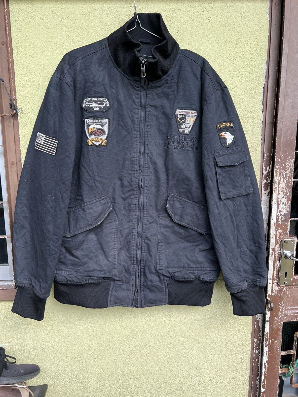 Other H.T. NIAO Bomber Jacket Military Black Aviation Patches Size US XXL / EU 58 / 5 - 1 Thumbnail