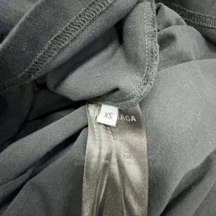 Balenciaga Balenciaga FW21 Black Logo Distressed Hoodie. Size US XS / EU 42 / 0 - 4 Thumbnail