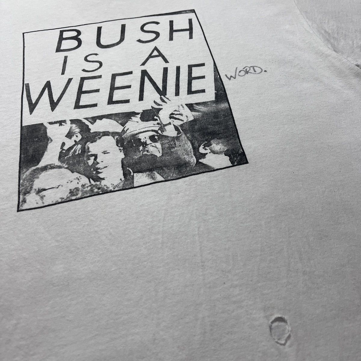 Vintage Vintage 90s BUSH IS A WEENIE Photo Tee XL Graphic streetwear Size US XL / EU 56 / 4 - 3 Thumbnail