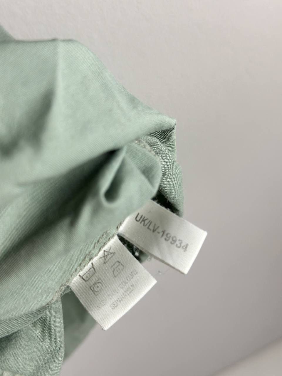 Yves Saint Laurent YSL Yves Saint Laurent OLIVE Button Shirt Mens Size M Size US M / EU 48-50 / 2 - 5 Thumbnail