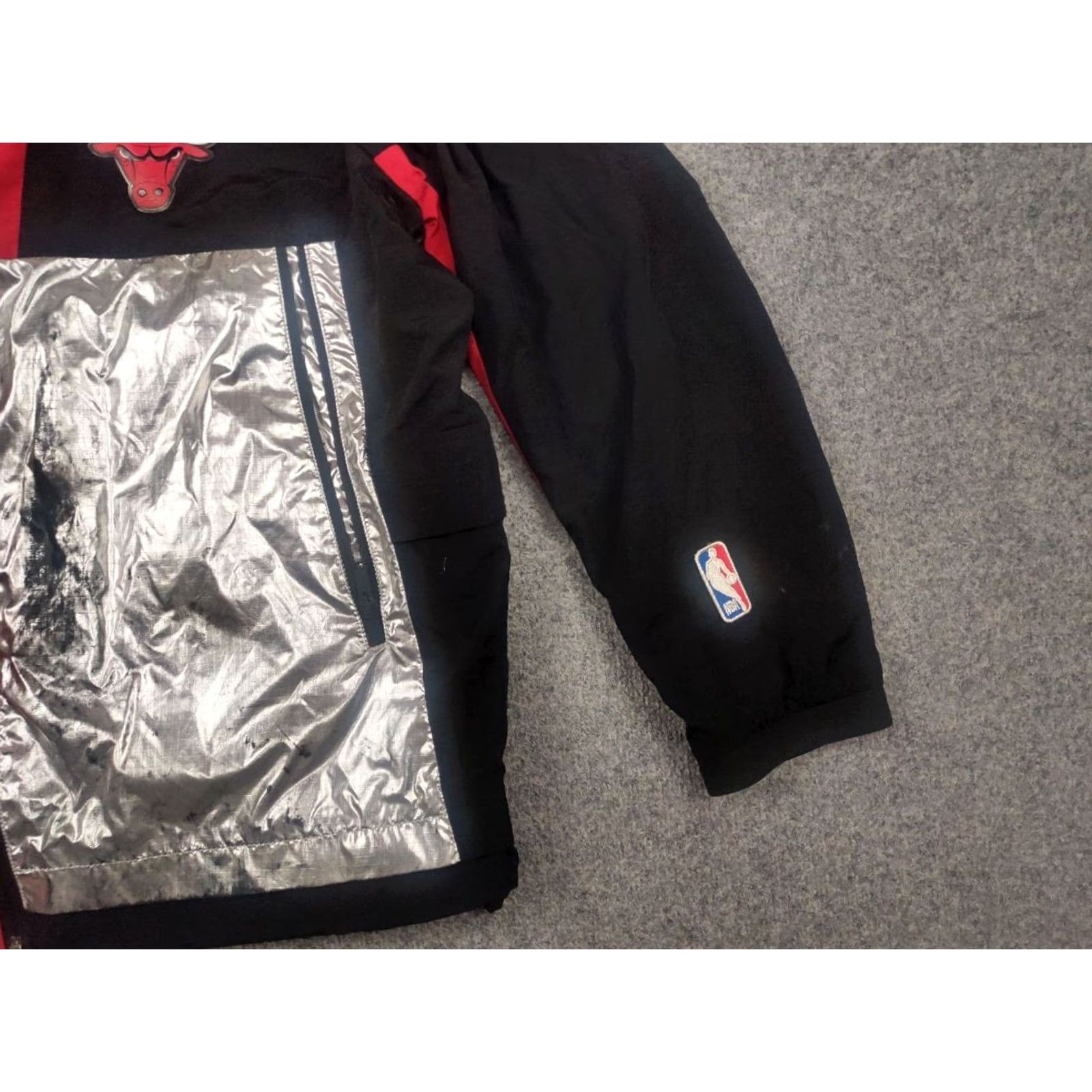 NBA VINTAGE Marcelo Burlon County of Milan by NBA Chicago Bulls Windbreaker Jacket XL Black Size US XL / EU 56 / 4 - 5 Thumbnail