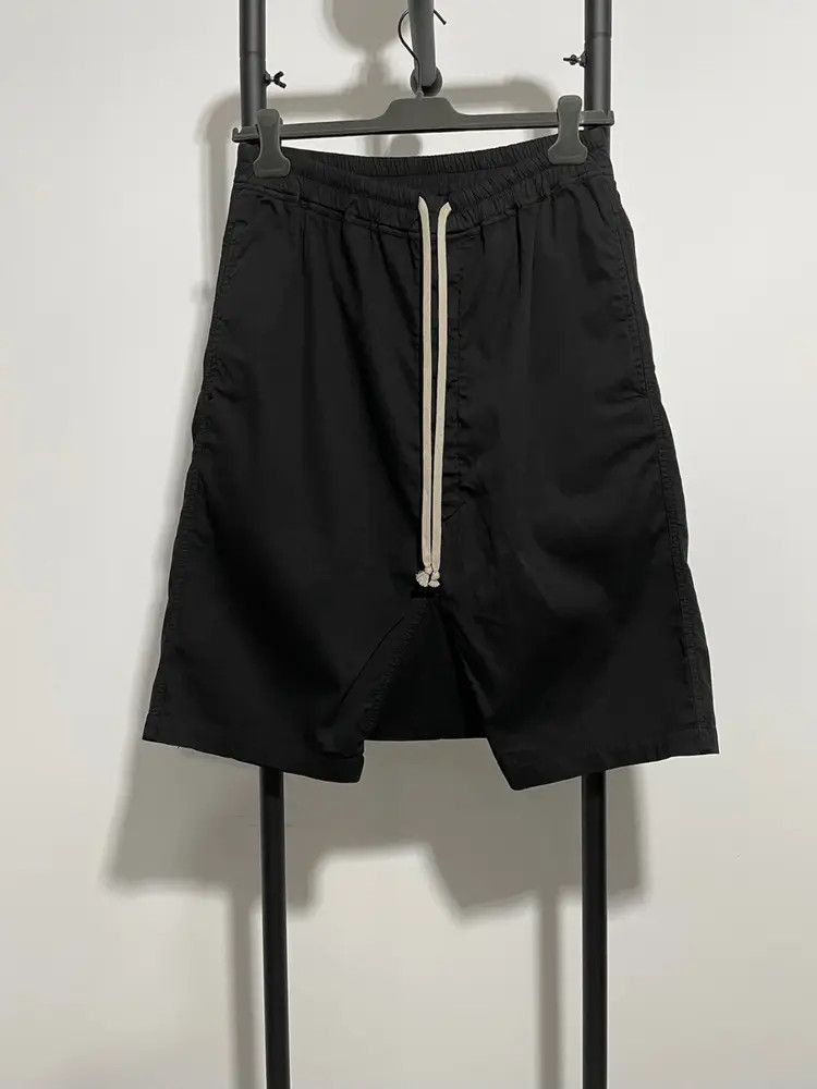 Rick Owens Sz L Rick Owens Back Pocket Shorts Size US 34 / EU 50 - 1 Thumbnail