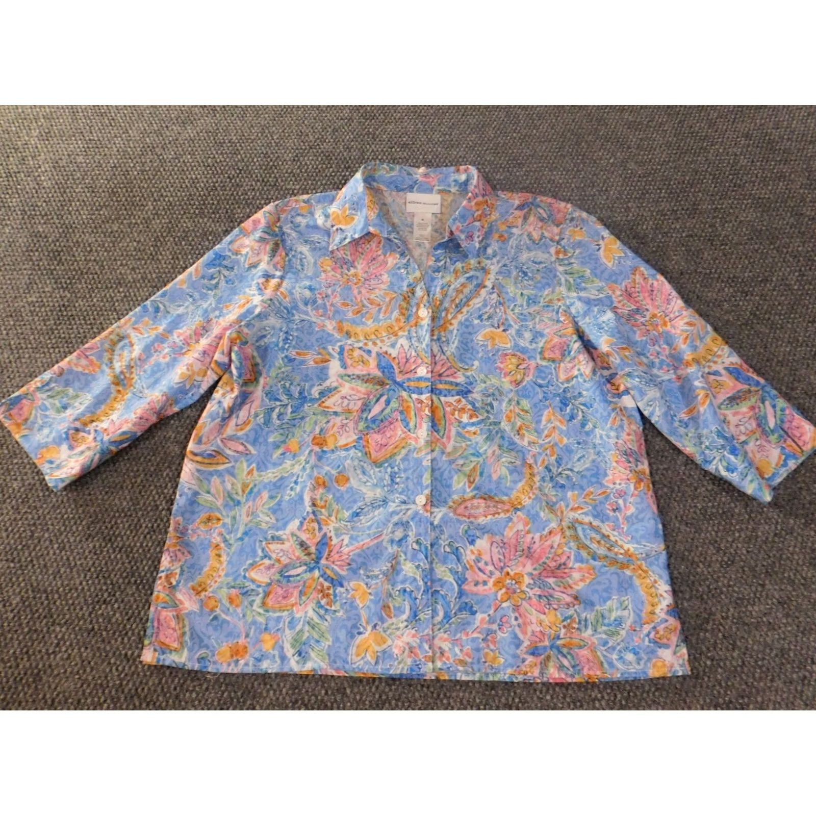 Vintage Alfred Dunner Button-Up Shirt Womens Medium Blue Floral Collared Short Sleeve Casual Regular Cotton Polyester Rayon Sheer Size M / US 6-8 / IT 42-44 - 2 Thumbnail