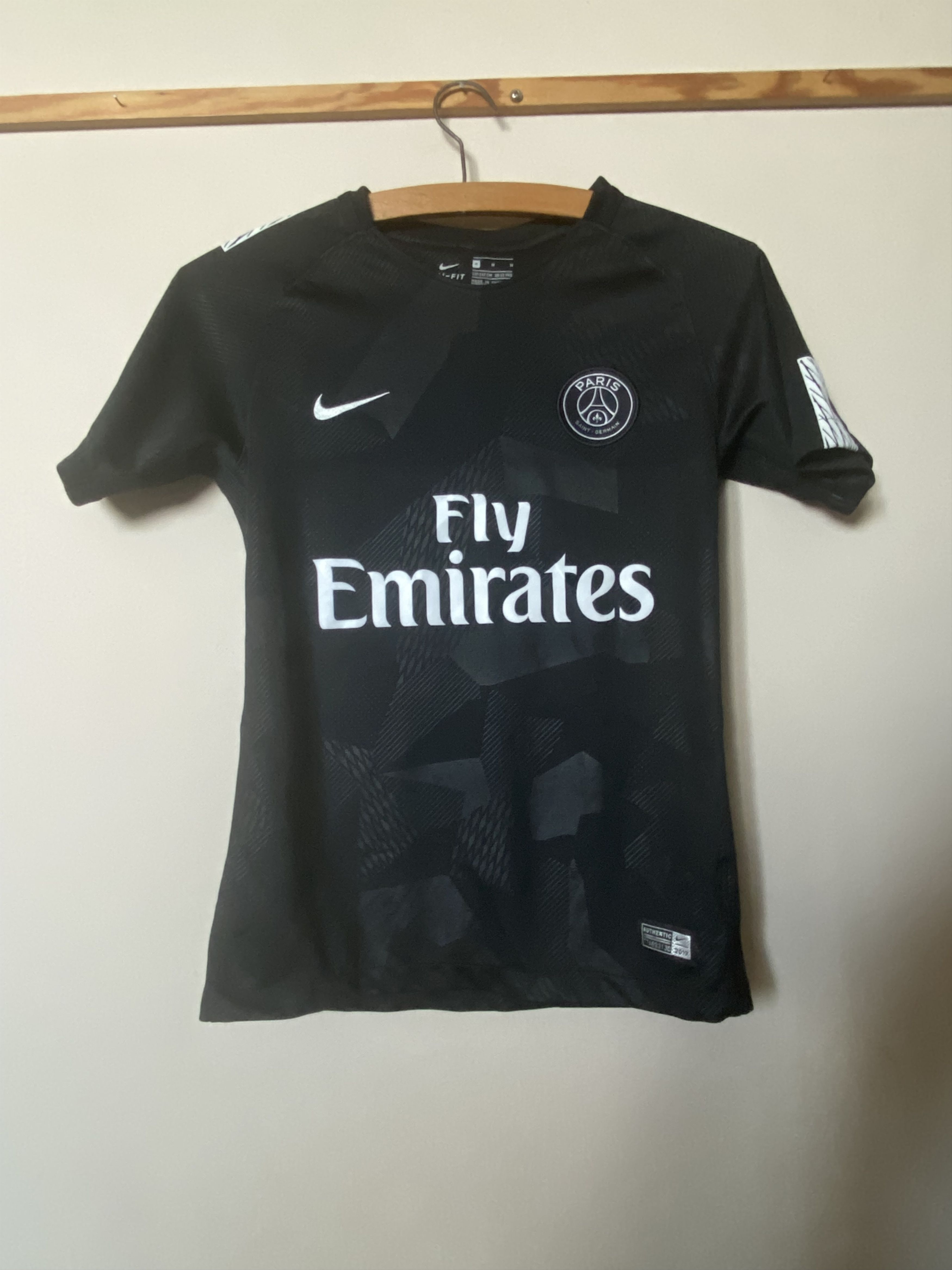 Nike PARIS SAINT GERMAIN 2015- 2016 137 - 147 cm - Nike - UNIQUE Size US XXS / EU 40 - 1 Thumbnail