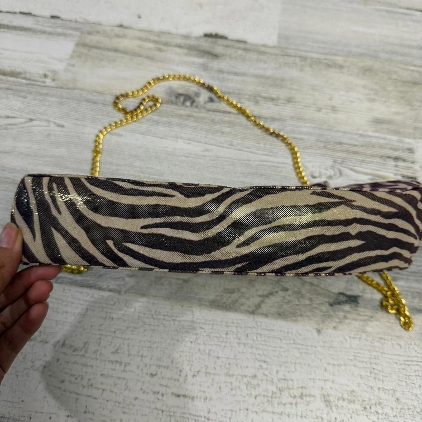 Designer J Renee Zebra Print Gold Chain Crossbody Size ONE SIZE - 7 Thumbnail