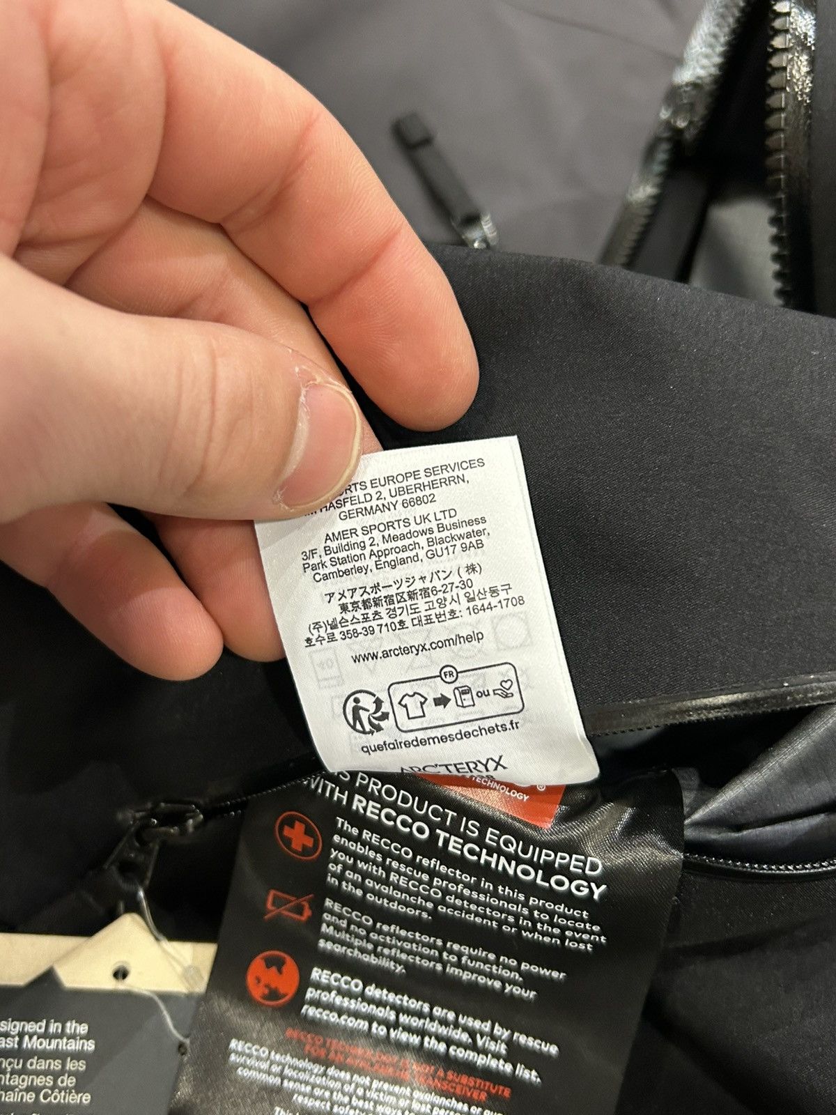 Arc'teryx Arc’teryx Womens Rush Jacket - Black/Grey Size M / US 6-8 / IT 42-44 - 8 Thumbnail