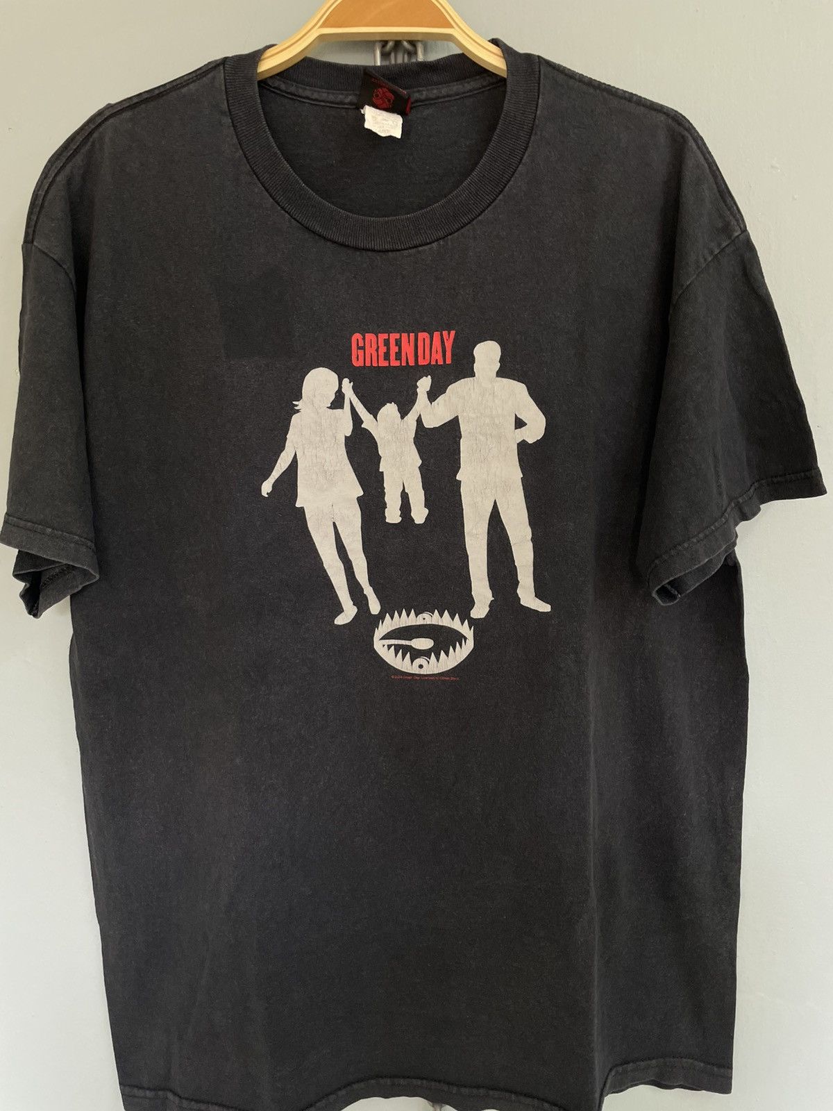 Band Tees Vintage Y2K Green Day punk rock band t shirt Size US L / EU 52-54 / 3 - 3 Thumbnail