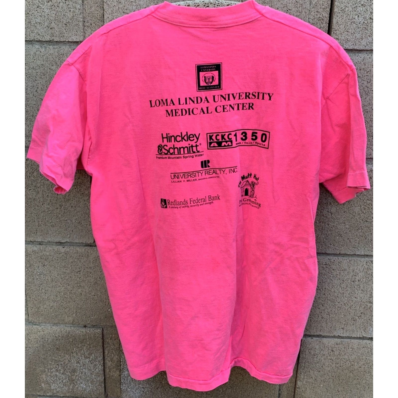 Fruit Of The Loom VINTAGE Loma Linda Lopers Marathon Training T Shirt 90s Neon Pink Size XL Fruit of the Loom Mens T-Shirt Size US XL / EU 56 / 4 - 7 Thumbnail