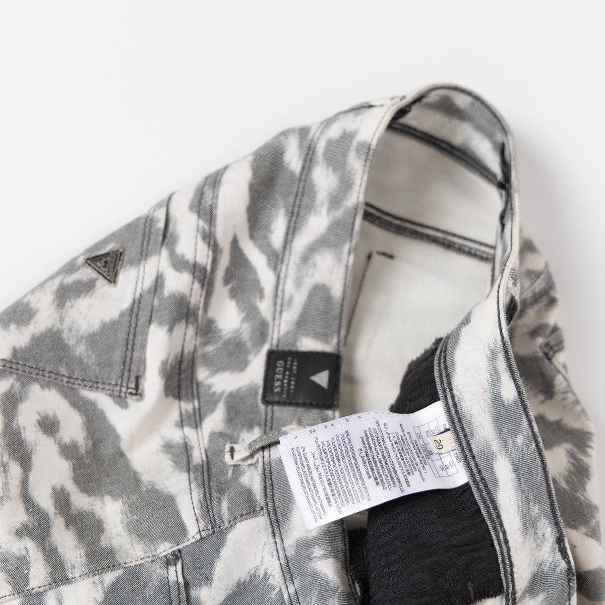 Guess Guess Womens Skinny Jegging Jeans Grey Animal Print Stretch Size 30" / US 8 / IT 44 - 7 Thumbnail