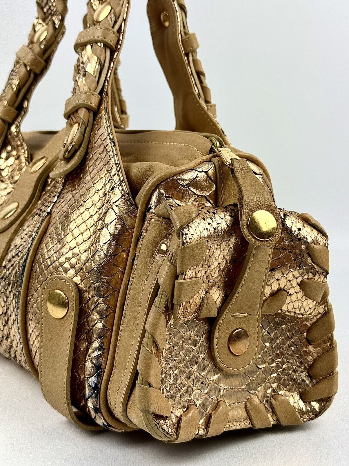 Chloe Chloe - Phoebe - 2004 - Magazine - Metallic Gold - Silverado Size ONE SIZE - 12 Thumbnail