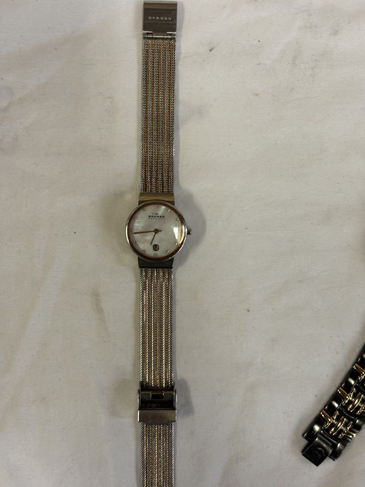 Skagen Skagen Ancher 355SSRS 2-Tone Steel Mesh Watch! New Battery! Size ONE SIZE - 7 Thumbnail