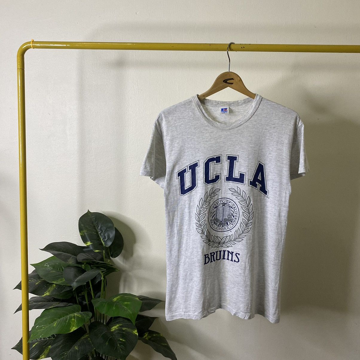 Russell Athletic 1990s Russell Athletics x UCLA American College Collegiate T Size US S / EU 44-46 / 1 - 1 Thumbnail
