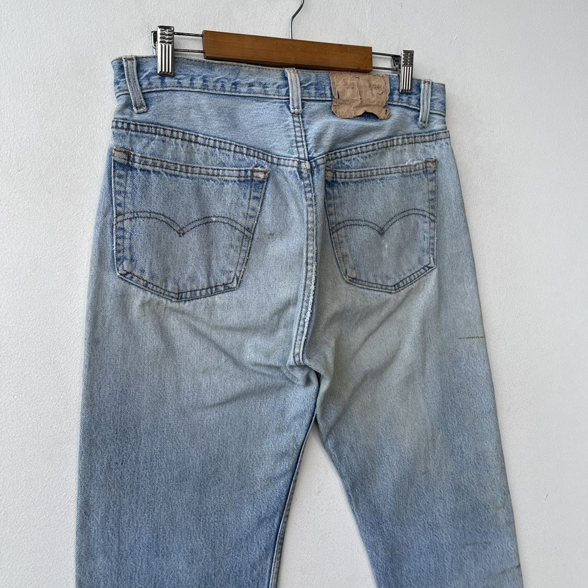 Levi's Thrashed Vintage 80s Levi’s 501 Denim Jeans Size US 32 / EU 48 - 11 Thumbnail