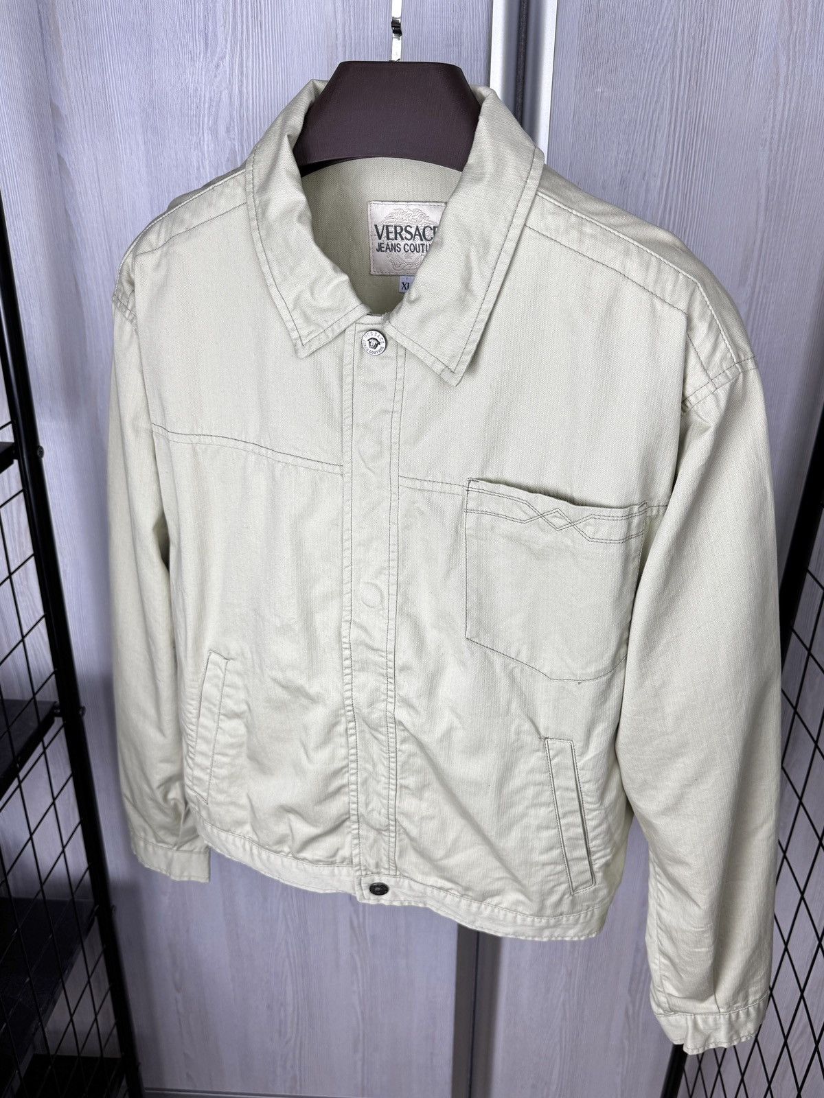 Versace Jeans Couture Versace Jeans Couture beige type 1 style trucker jacket XL Size US XL / EU 56 / 4 - 7 Thumbnail