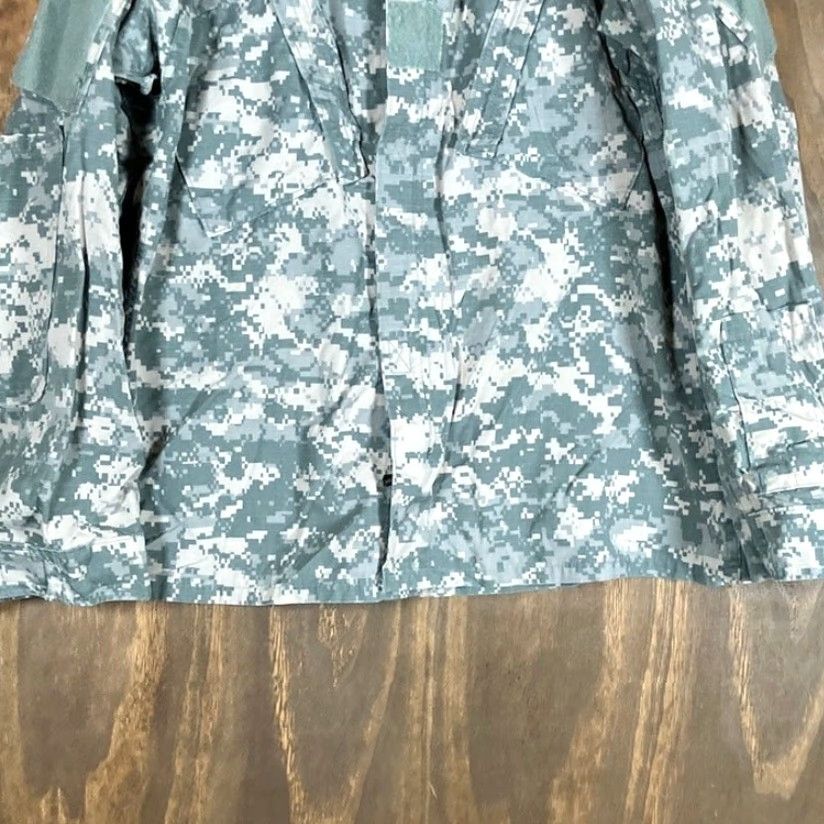 Vintage **Military Army Combat Mens Green Coat Regular Medium** User: Military Army Combat Mens Green Coat Medium Regular Size US M / EU 48-50 / 2 - 3 Thumbnail
