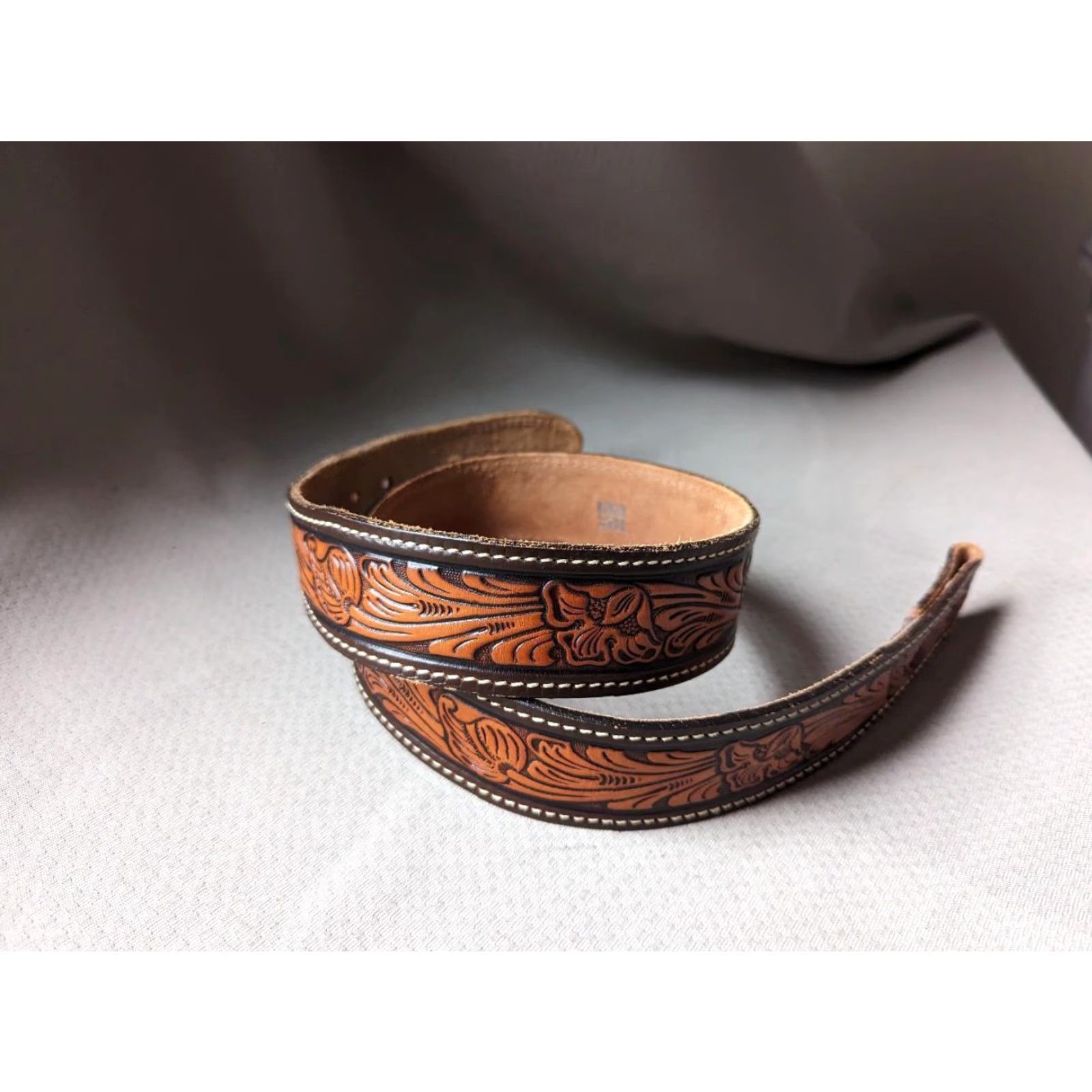 Vintage VINTAGE TEXTAN belt Buckle western leather full grain belt Men 30 Brown Western Mens 30 belt Size 30 - 6 Thumbnail