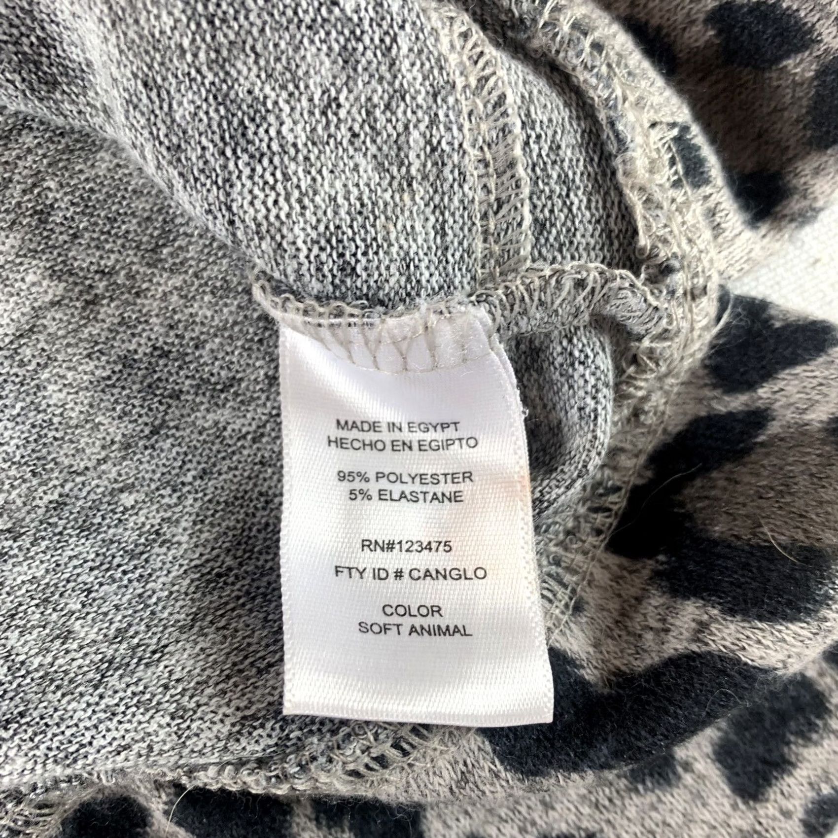 Ellen Tracy ELLEN TRACY Sweater WOMENS LARGE Gray CHEETAH PRINT V-NECK Long Sleeve POLY Size L / US 10 / IT 46 - 5 Thumbnail