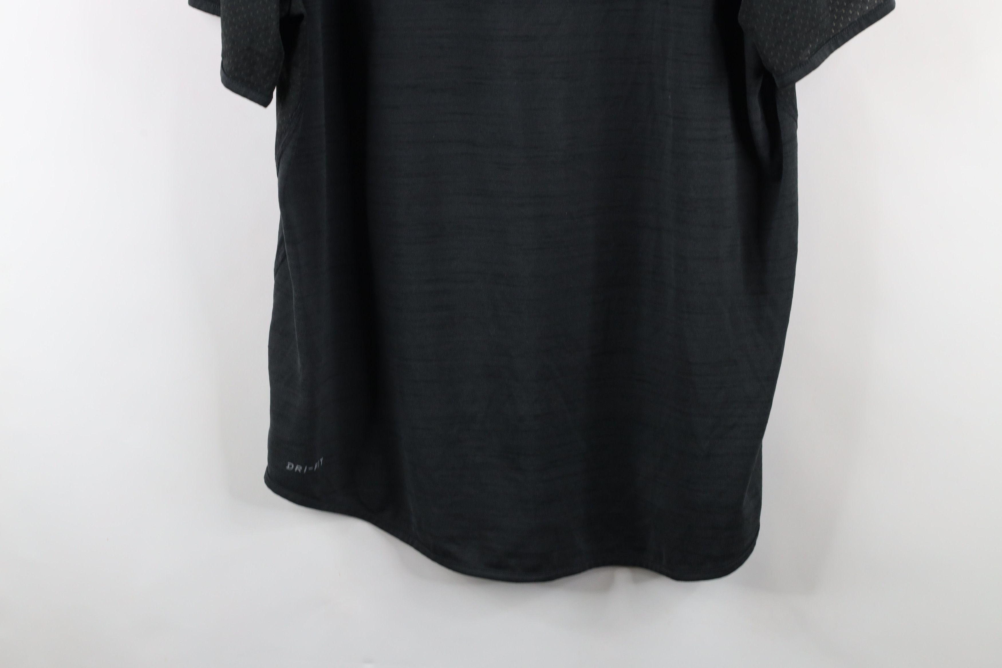 Nike × Vintage Nike Bowling Green State University Hockey T-Shirt Gray Size US XL / EU 56 / 4 - 3 Thumbnail