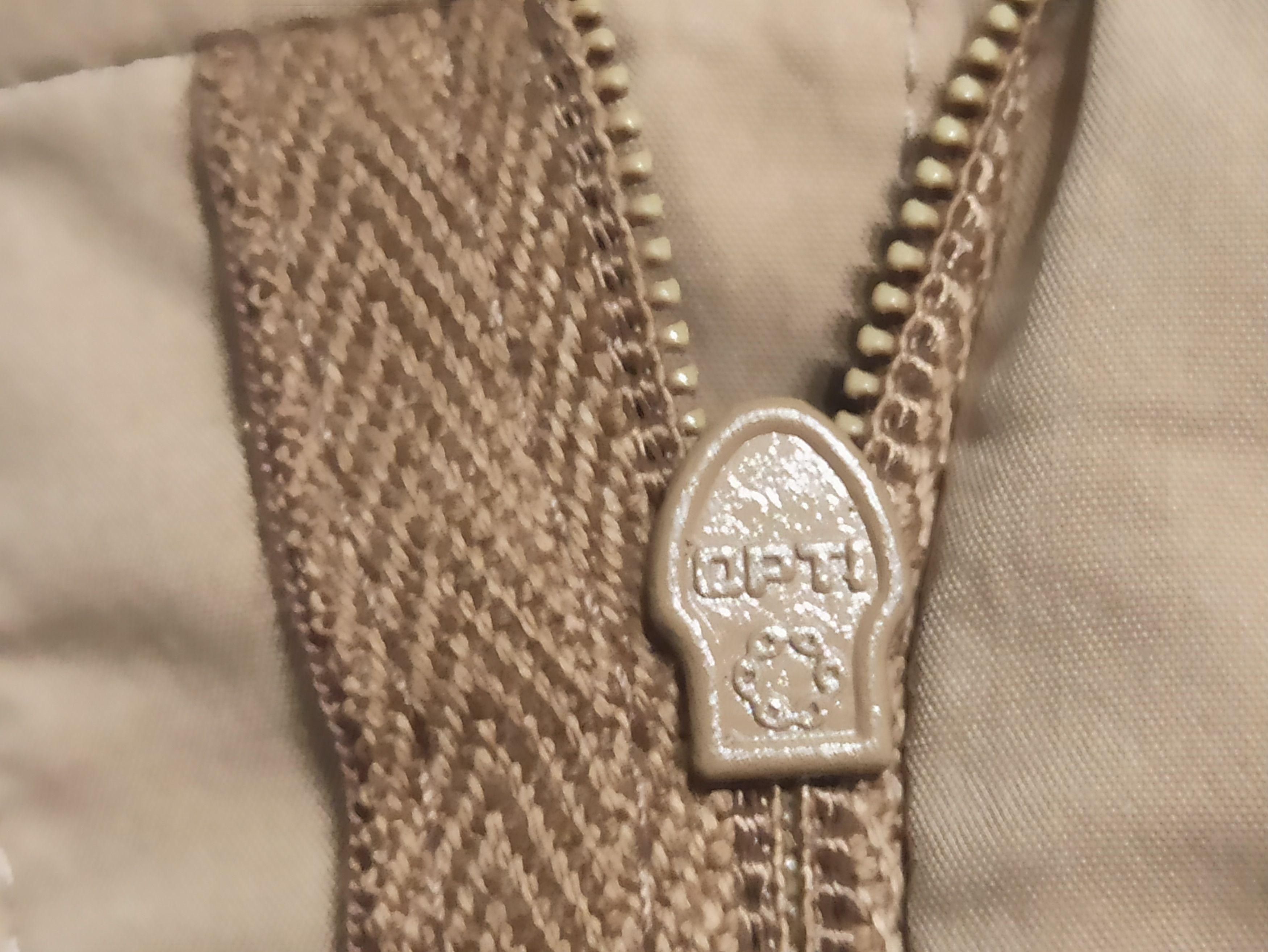 Prada Prada Beige Vintage Pants Size US 36 / EU 52 - 6 Thumbnail