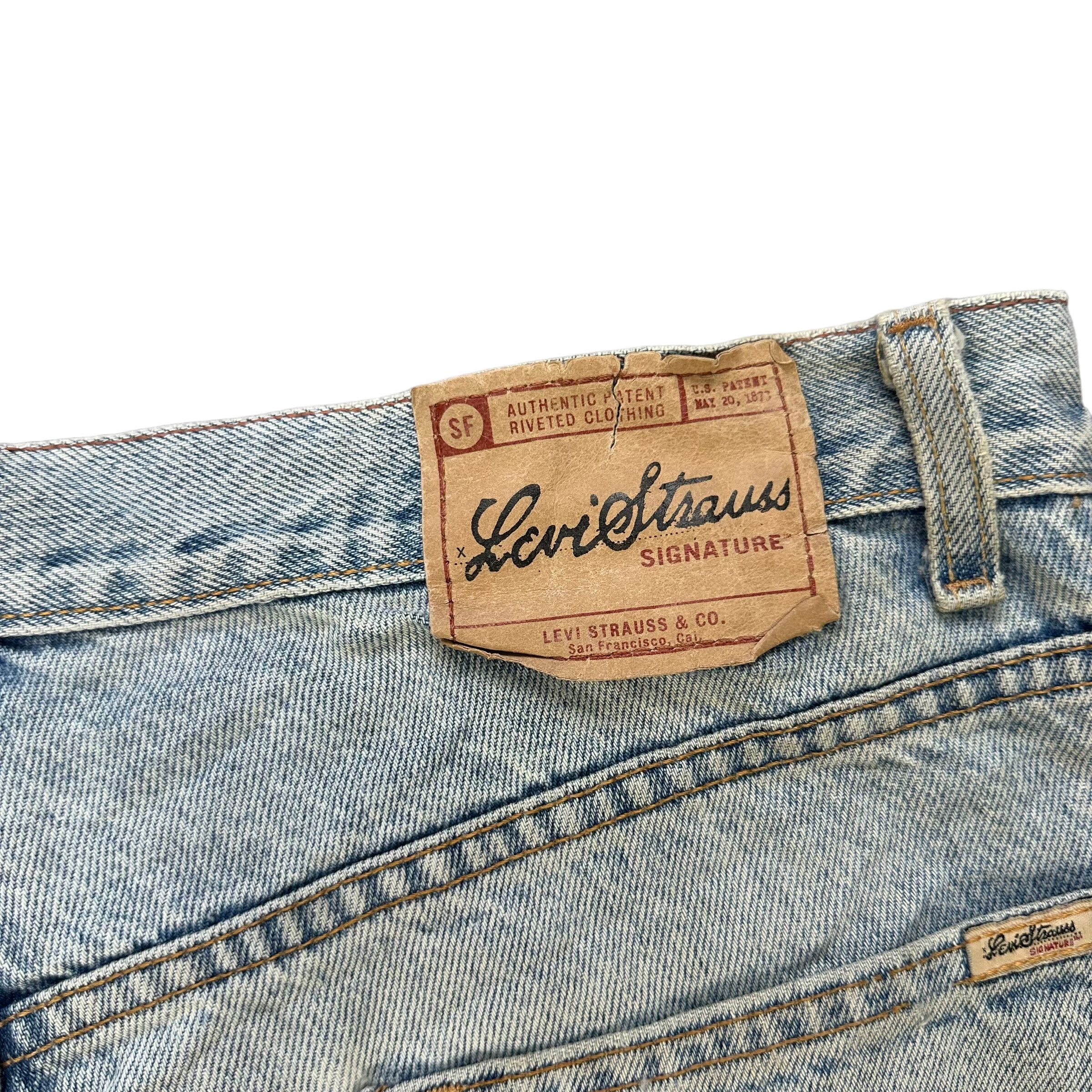 Levi's VINTAGE TRASHED LEVIS STRAUSS SHORT JEANS #8398-007 Size US 35 - 13 Thumbnail