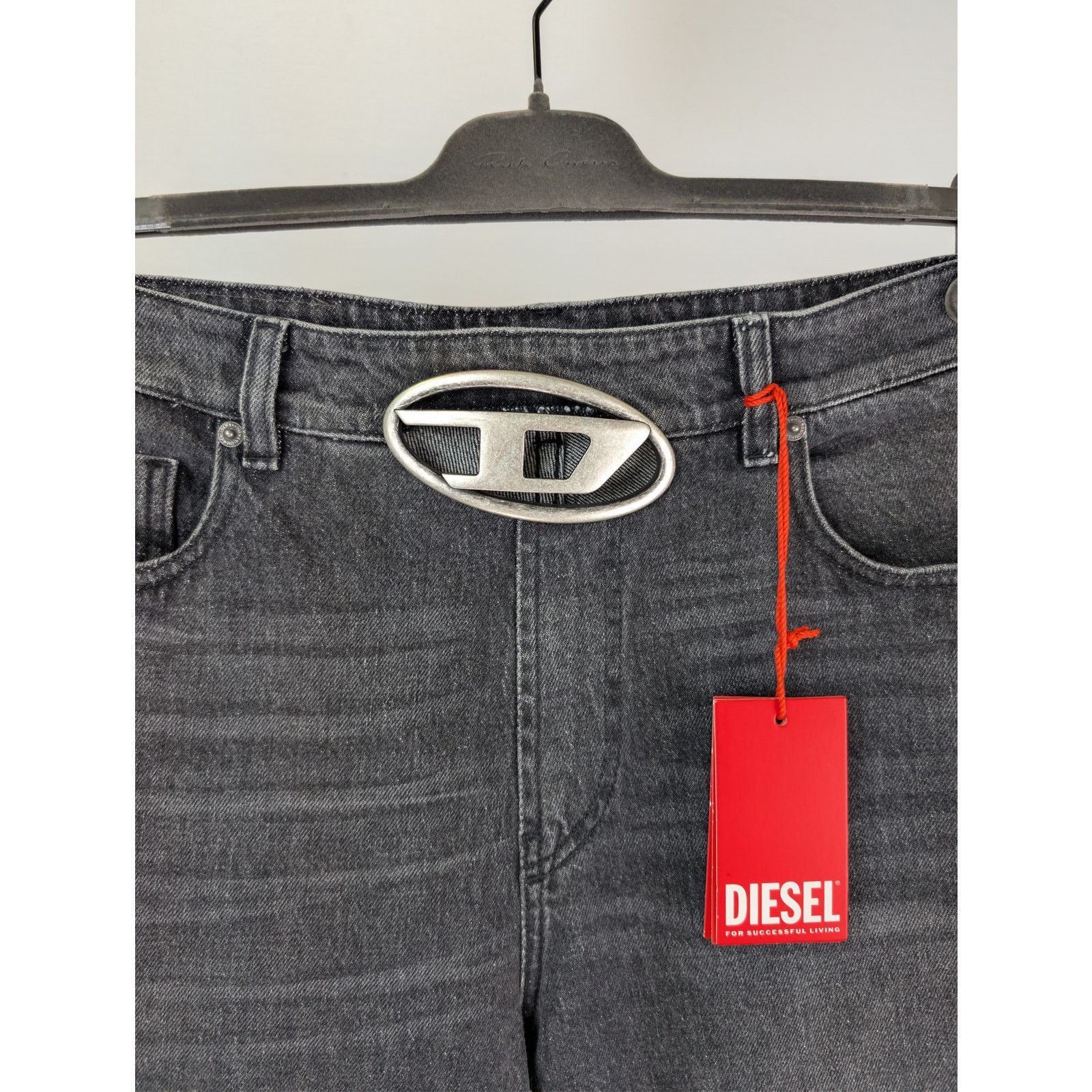 Diesel o1rshd1 D-Viker regular straight-leg jeans black / dark grey Size US 32 / EU 48 - 6 Thumbnail