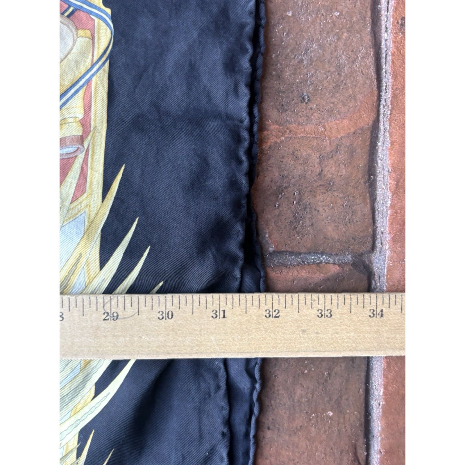 Salvatore Ferragamo VINTAGE Salvatore Ferragamo Silk Scarf 32 Inches Animal Print Logo multi Women Scarf Size ONE SIZE - 7 Thumbnail